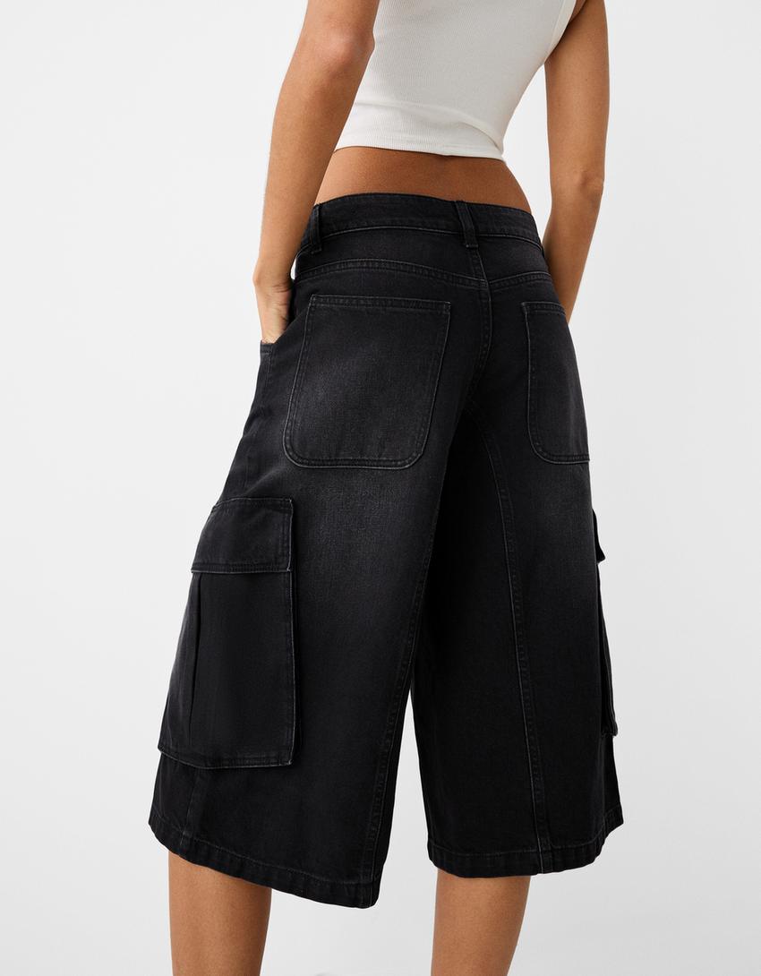 Baggy cargo Bermuda jorts-Black