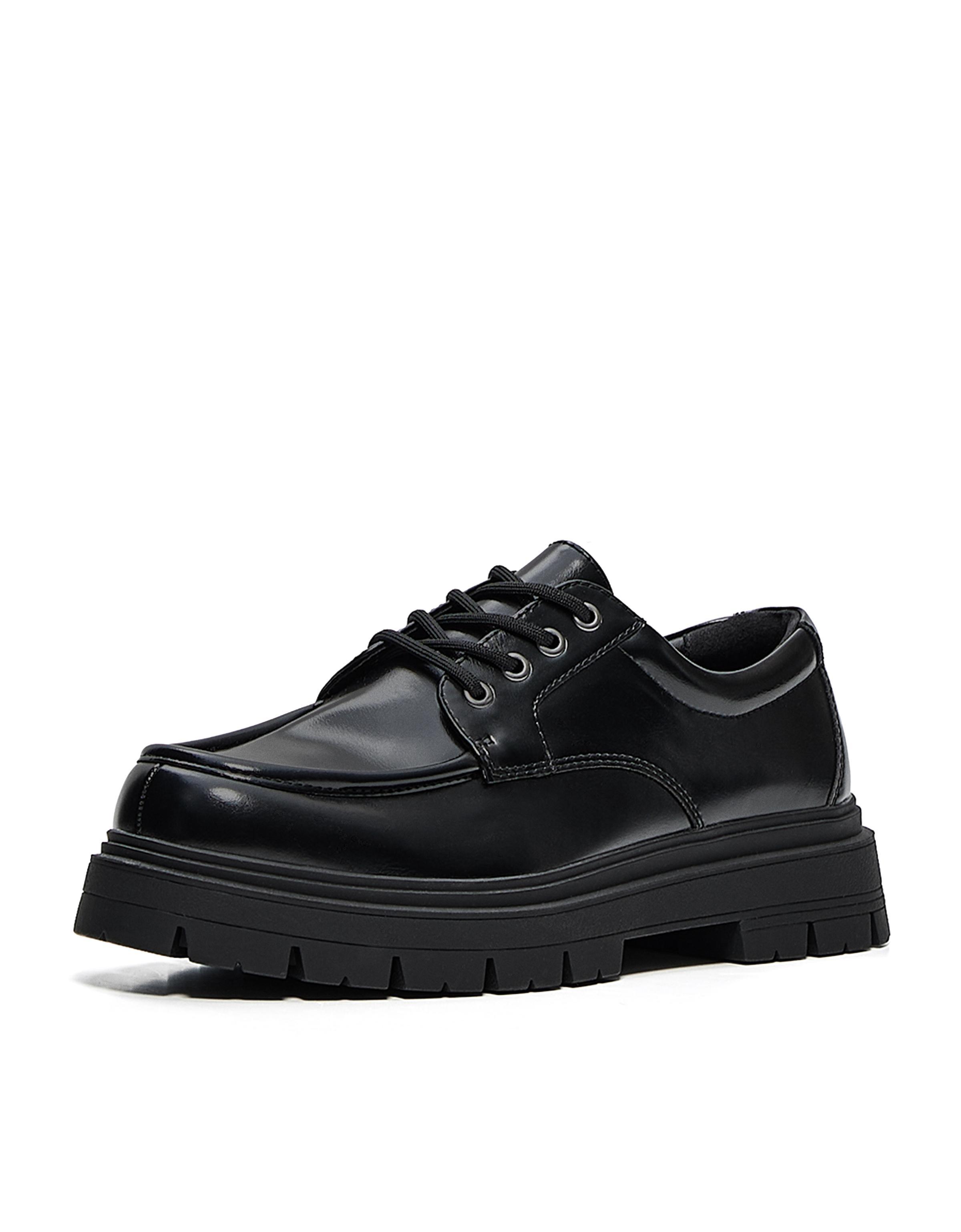 MOC TOE DERBY SHOES — BLACK