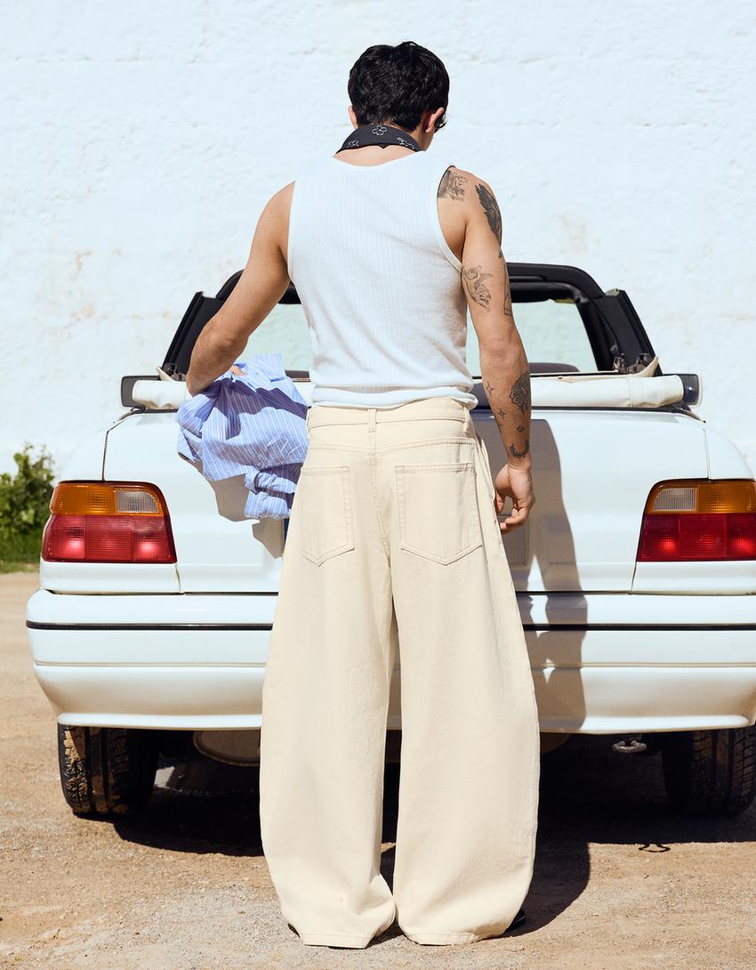 Pleated barrel jeans-Cream