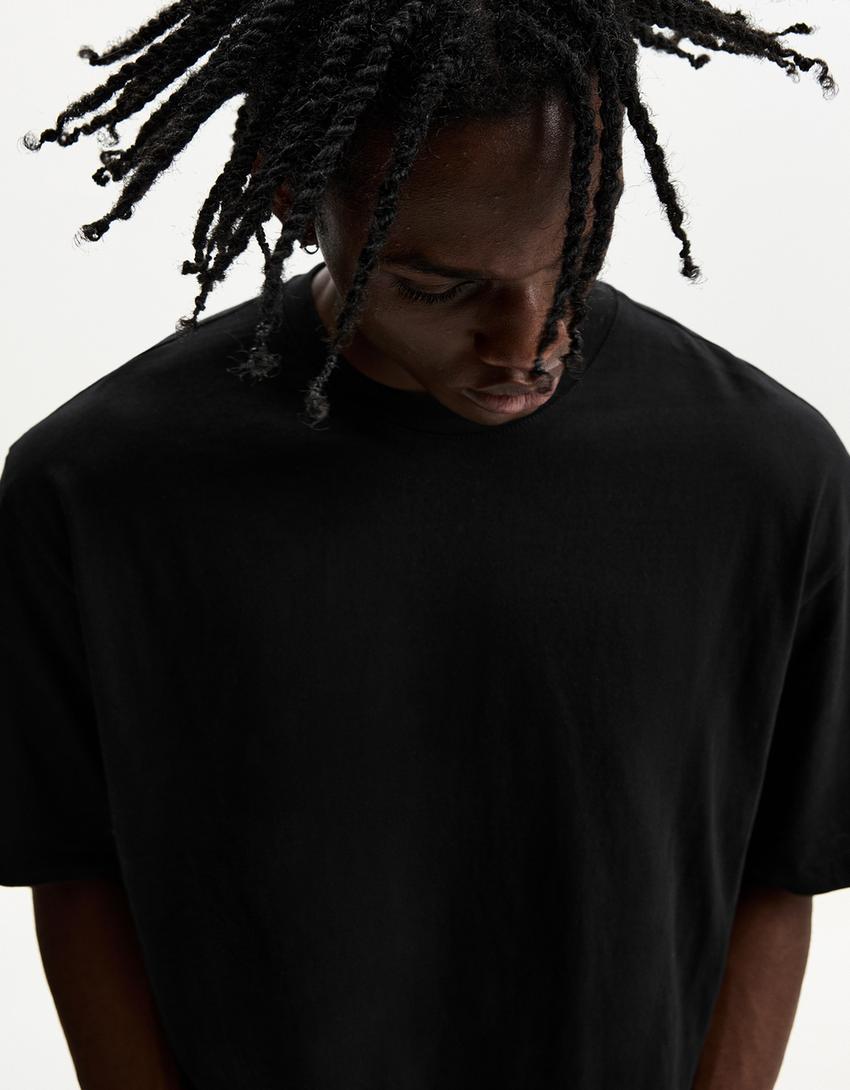 T-shirt cropped à manches courtes-Noir