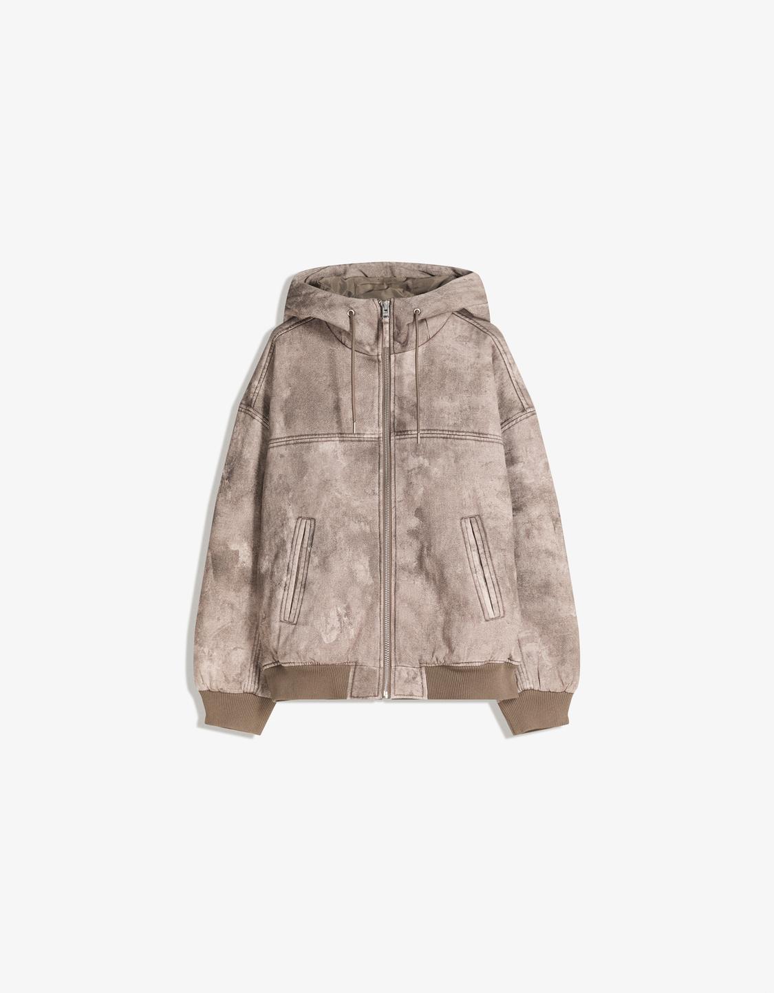 Hooded jacket