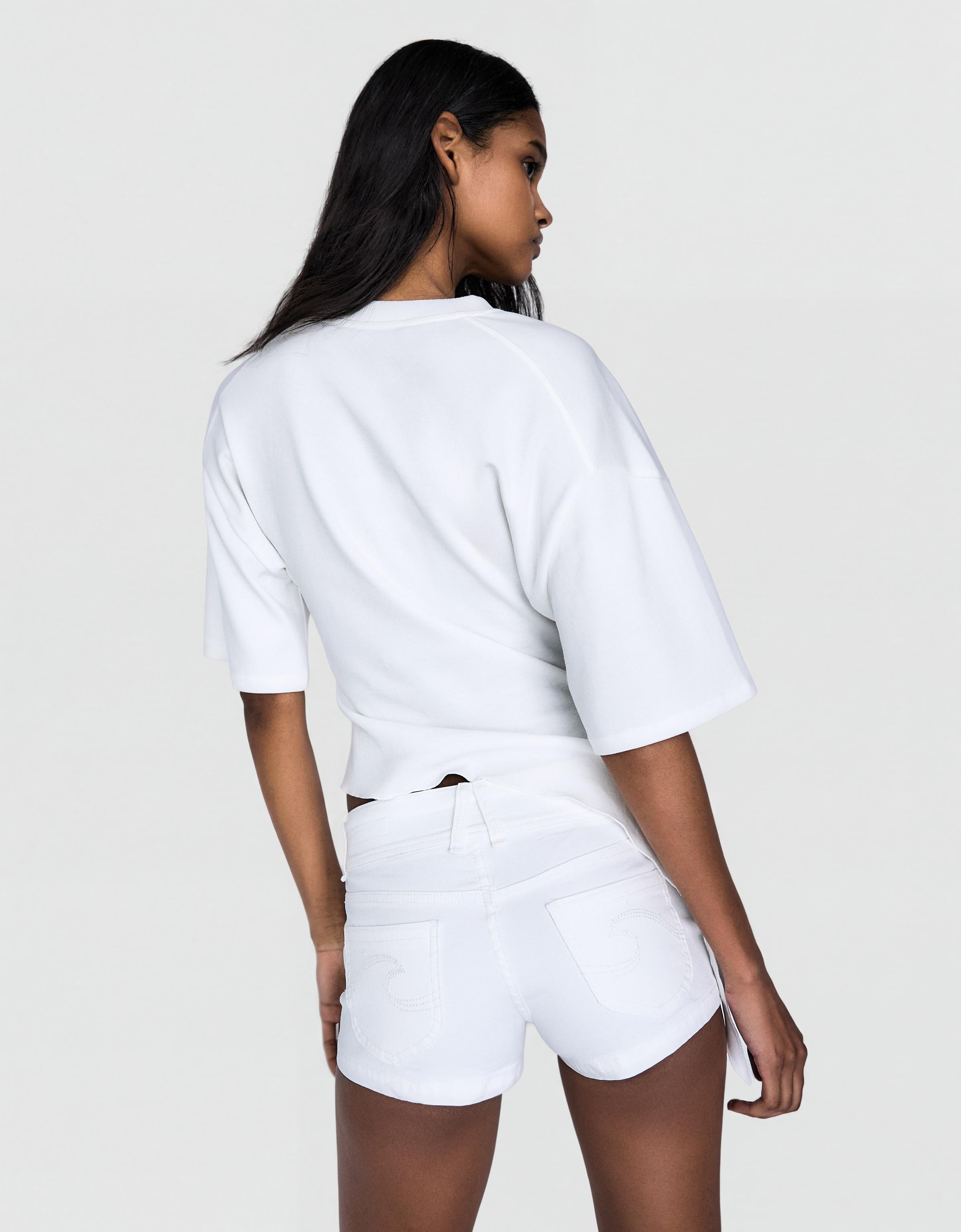 İşlemeli mini denim şort - Görsel 29