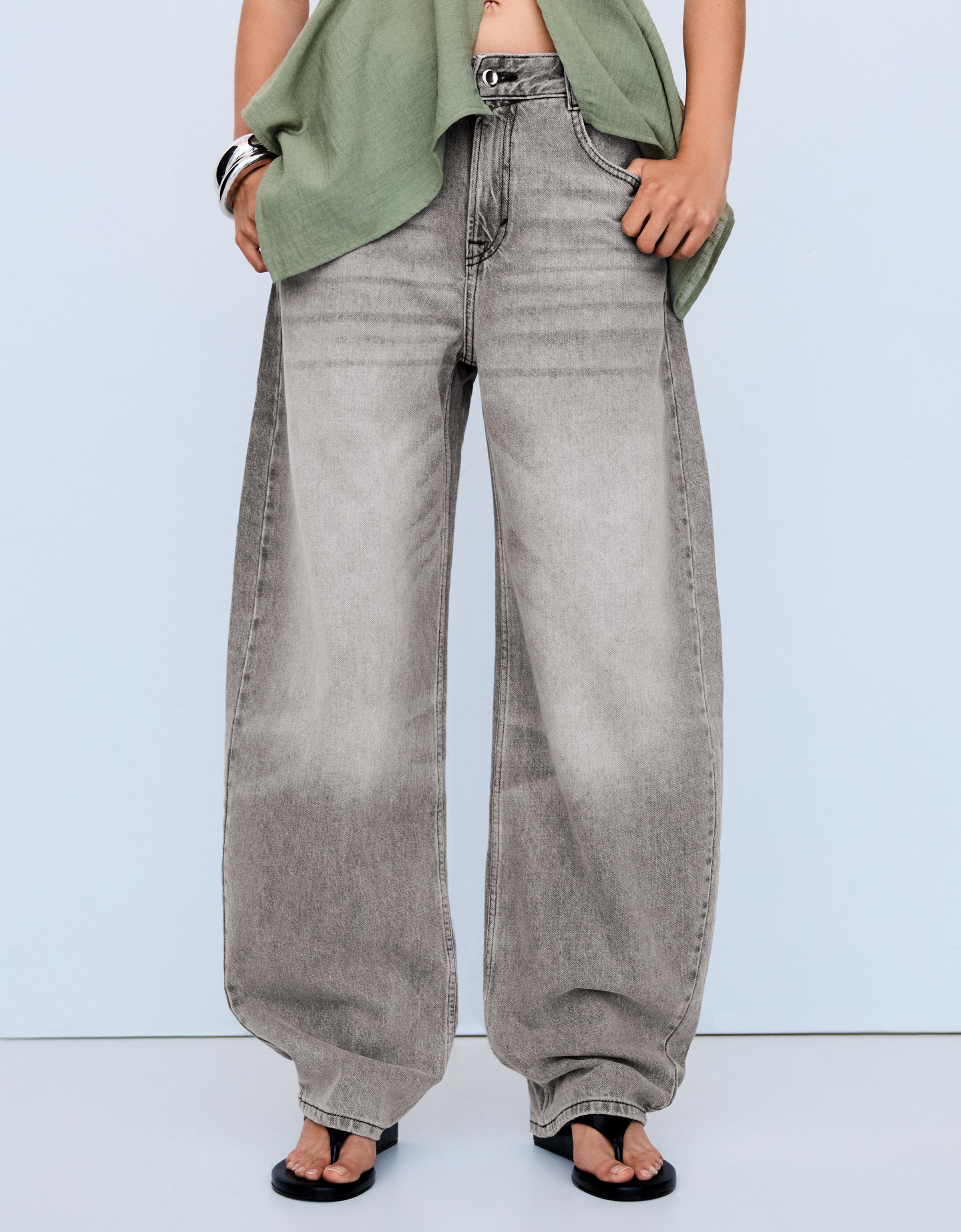 High-waist barrel-leg jeans
