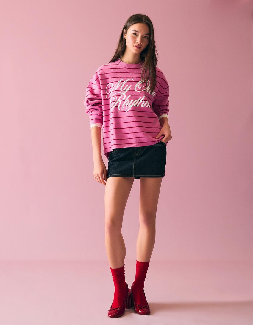 Maglione a righe stampate-Rosa