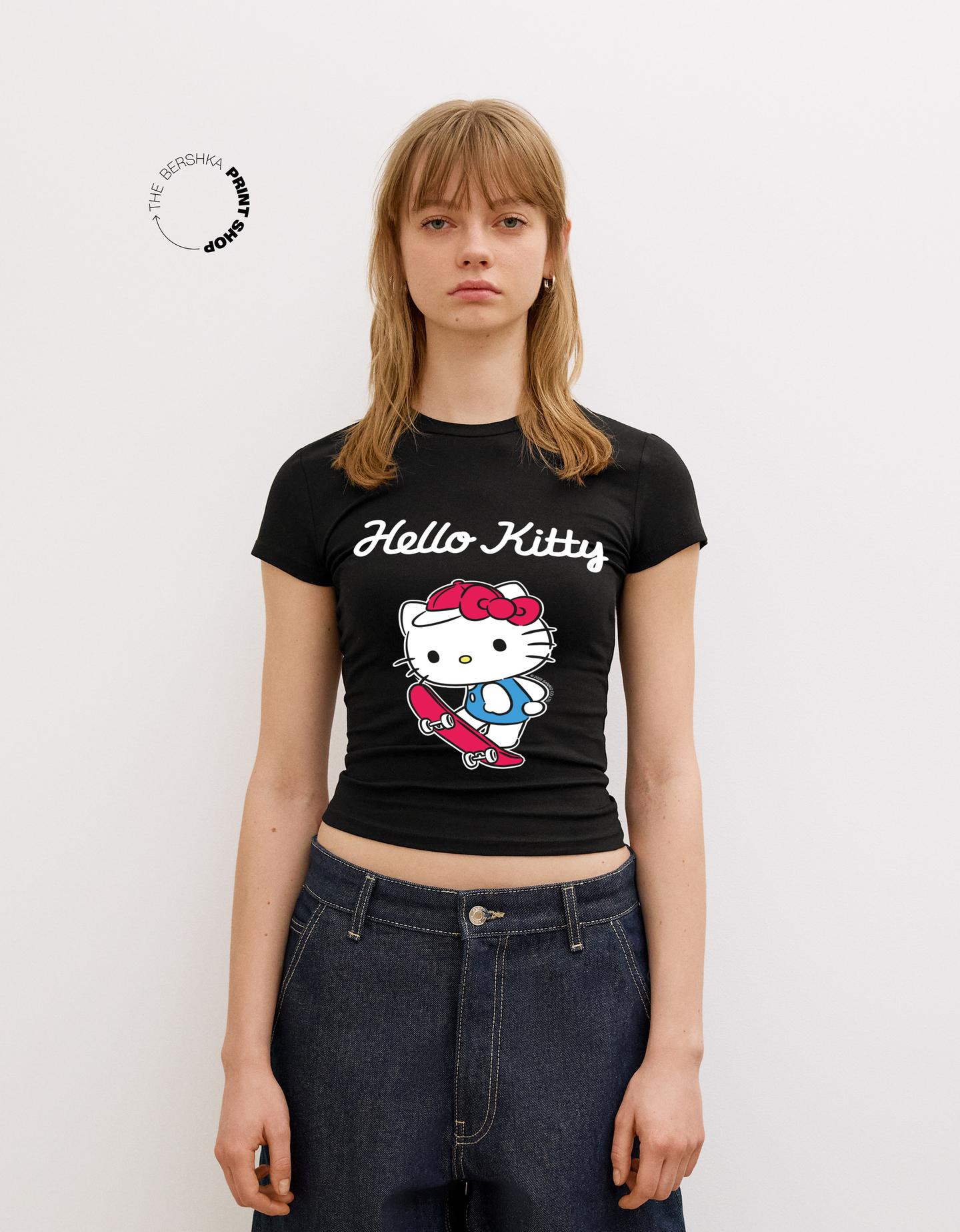Bershka Camiseta Hello Kitty Manga Corta Mujer M Negro