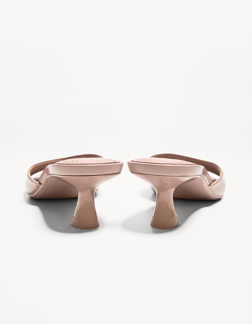 Kitten heel mule sandals-Pink
