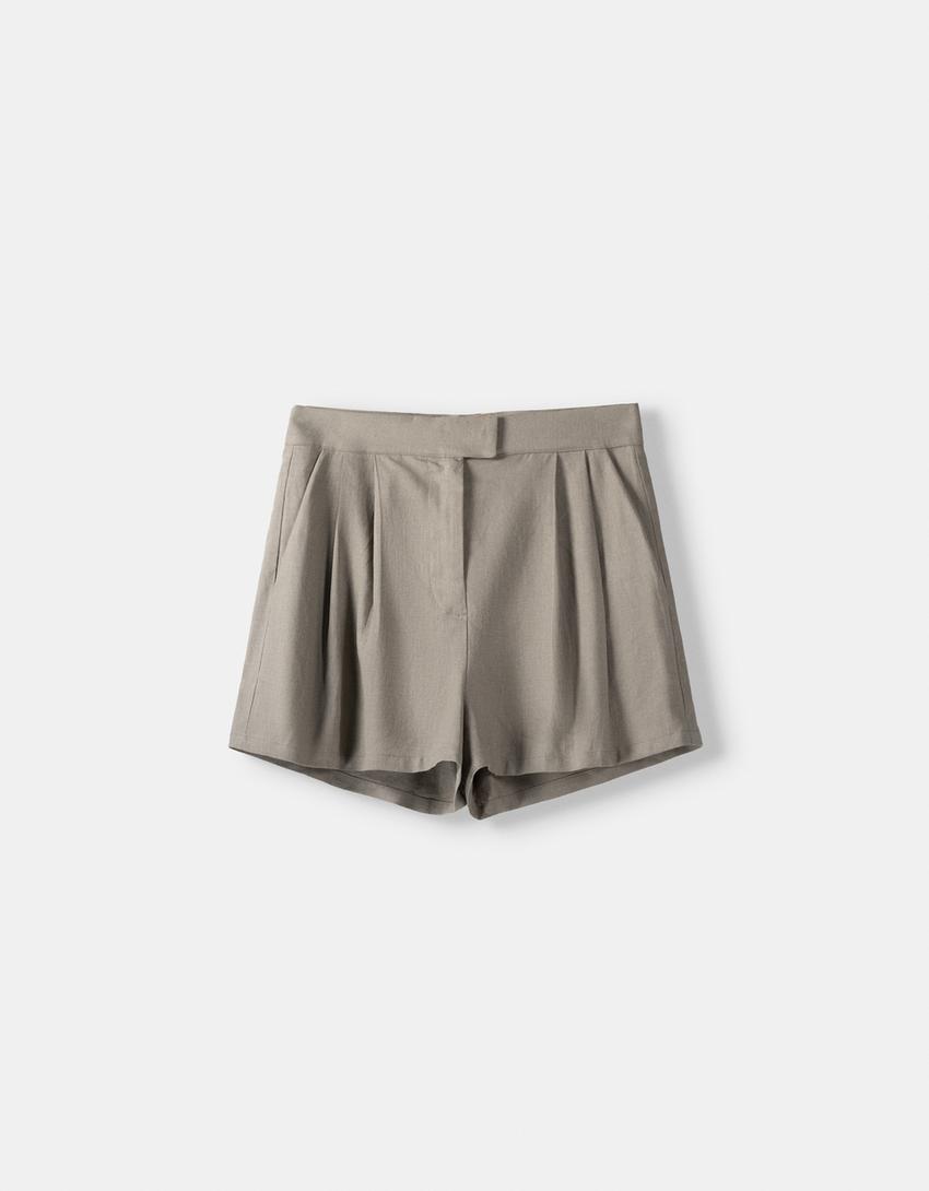 Darted Bermuda shorts with linen-Khaki