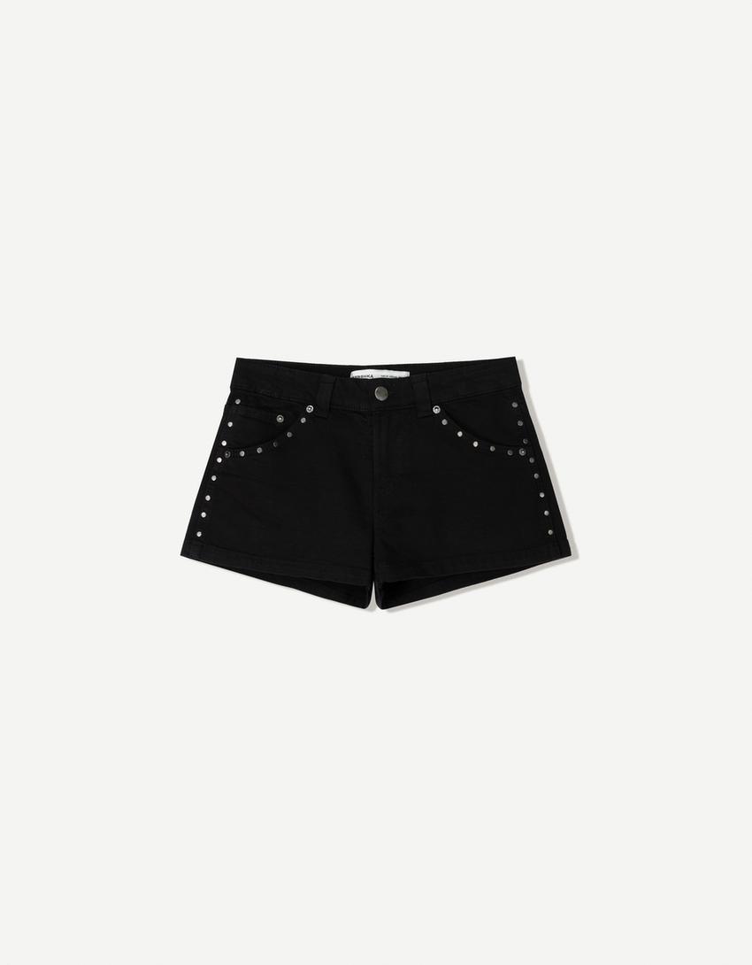 Short volume clous-Noir