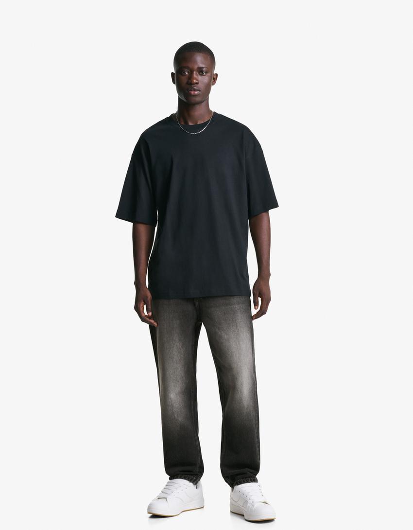 Jeans loose fit afunilado-Preto-0