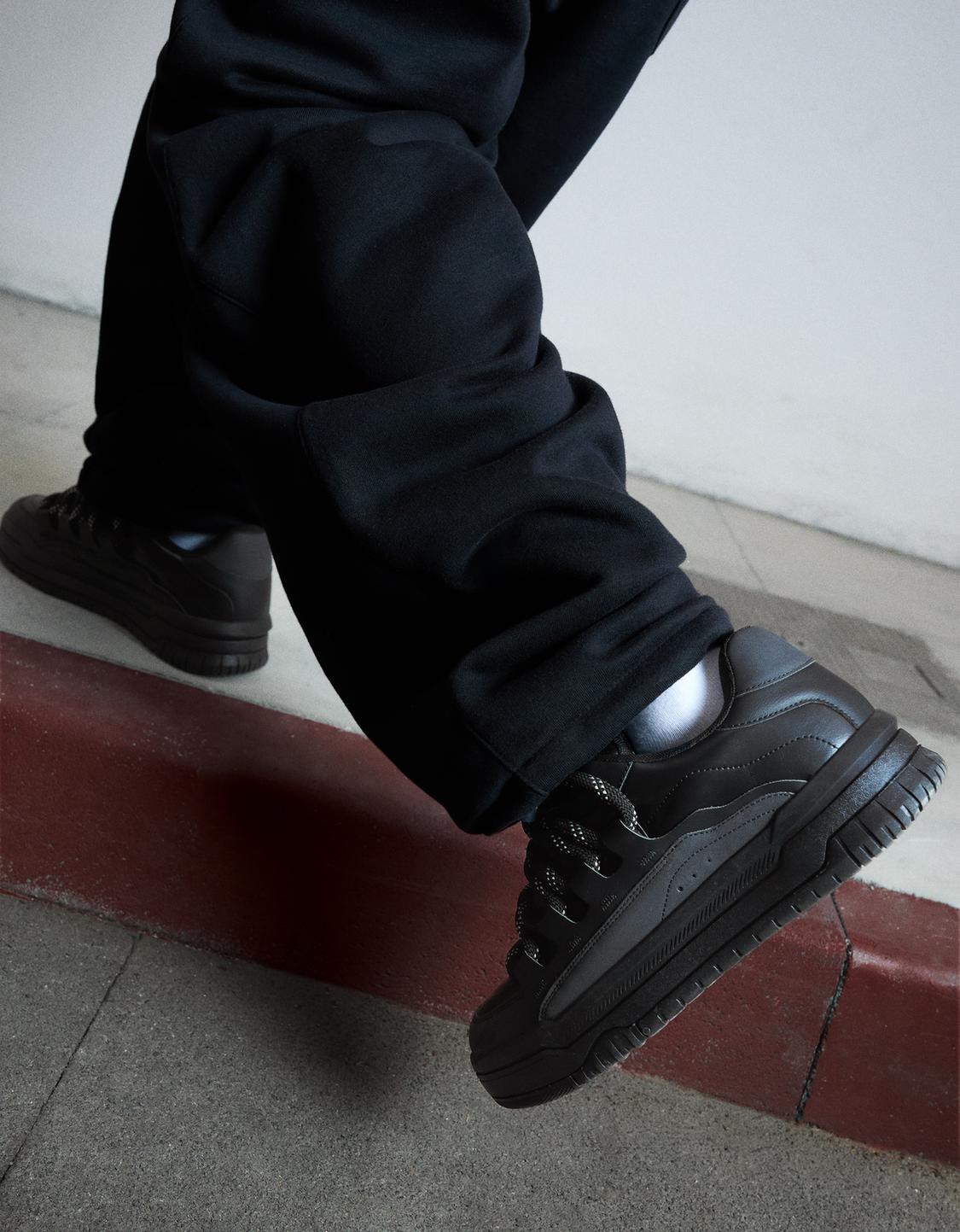 Chunky skater trainers