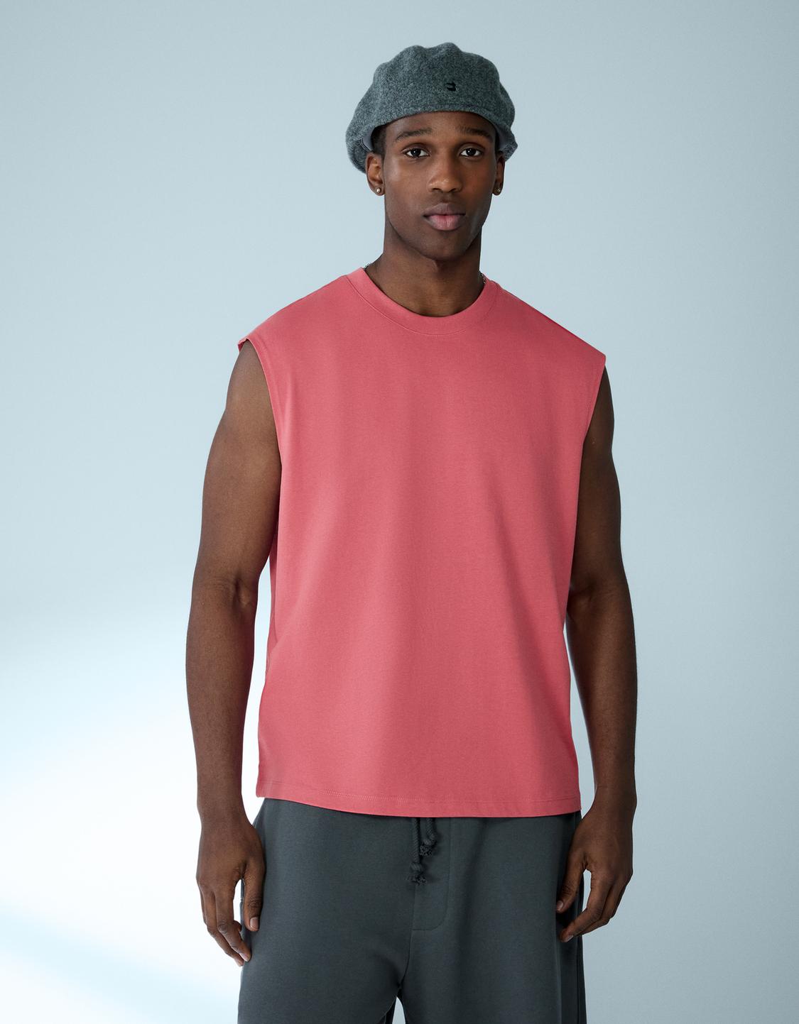 Camiseta sin mangas básica