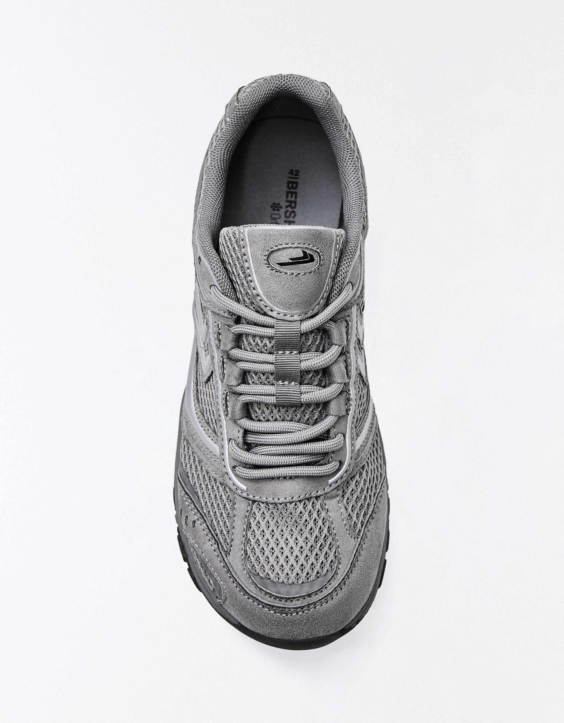 BAREFOOT SNEAKERS — Multicolored