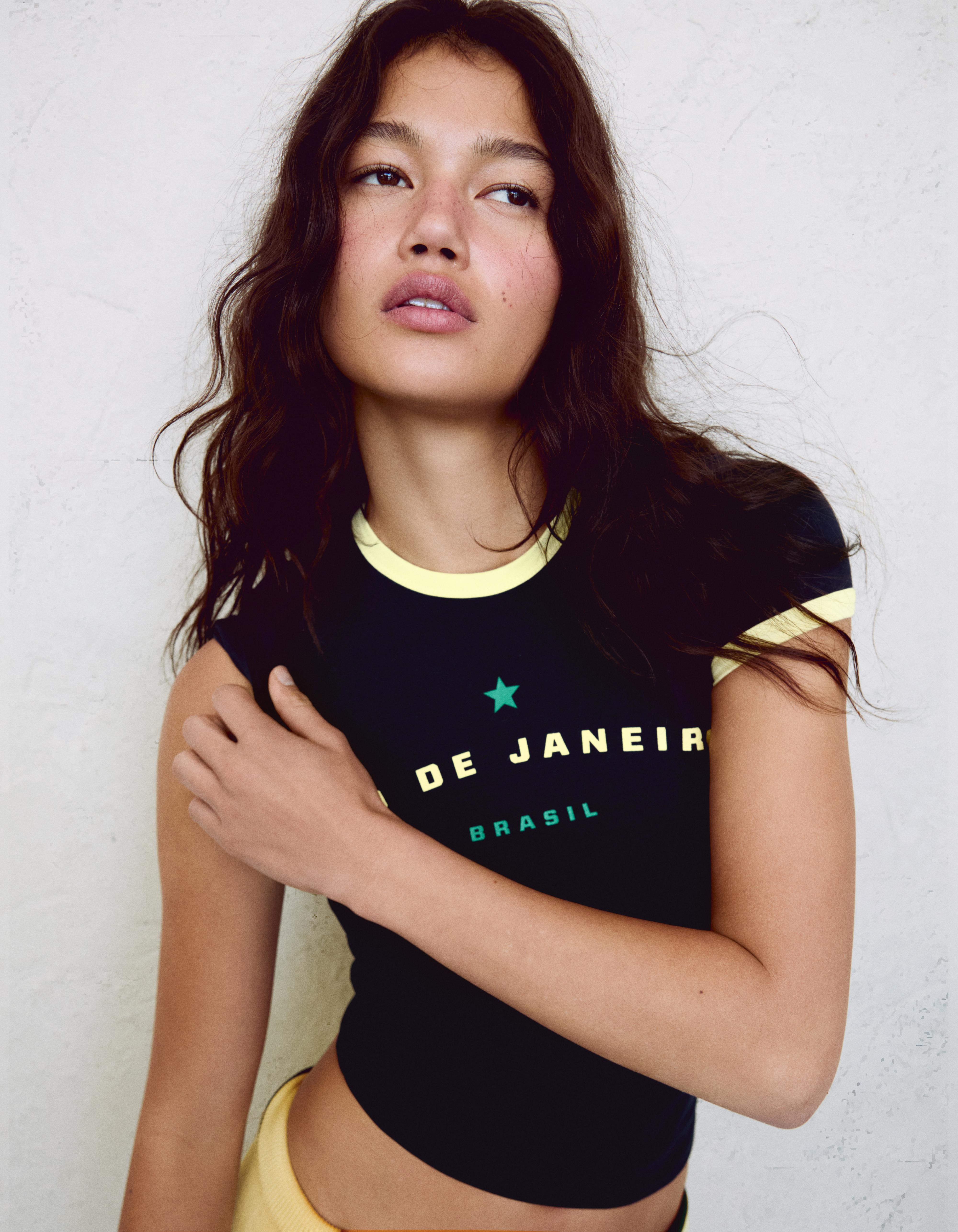 Contrast print fitted T-shirt — Navy