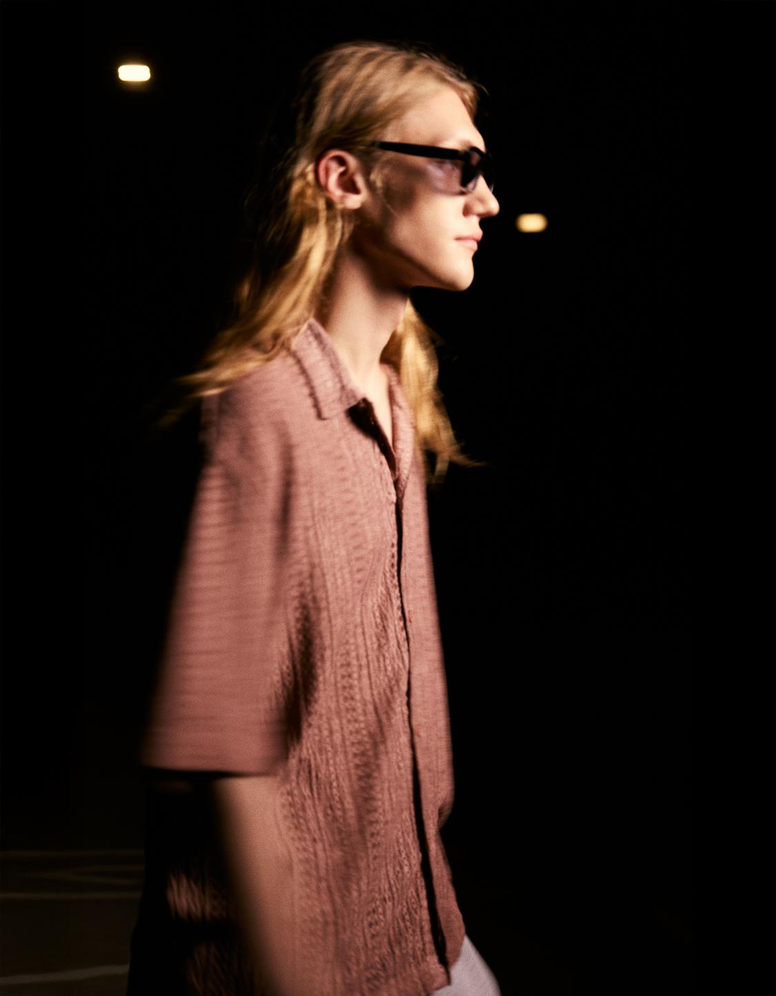Open knit short sleeve shirt