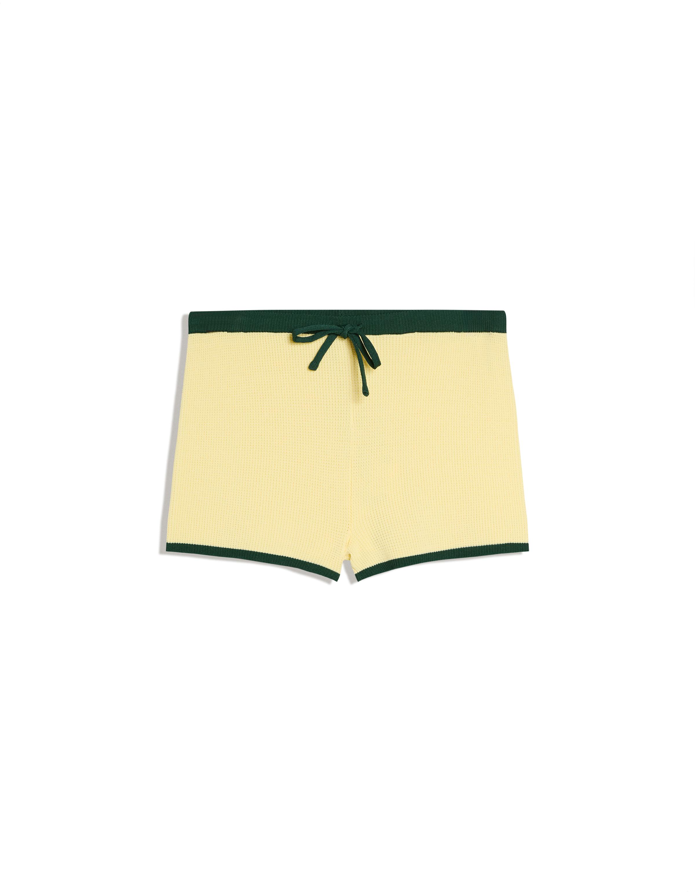 Contrast knit shorts — Yellow
