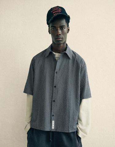 Short sleeve shirt with back print — Black 1