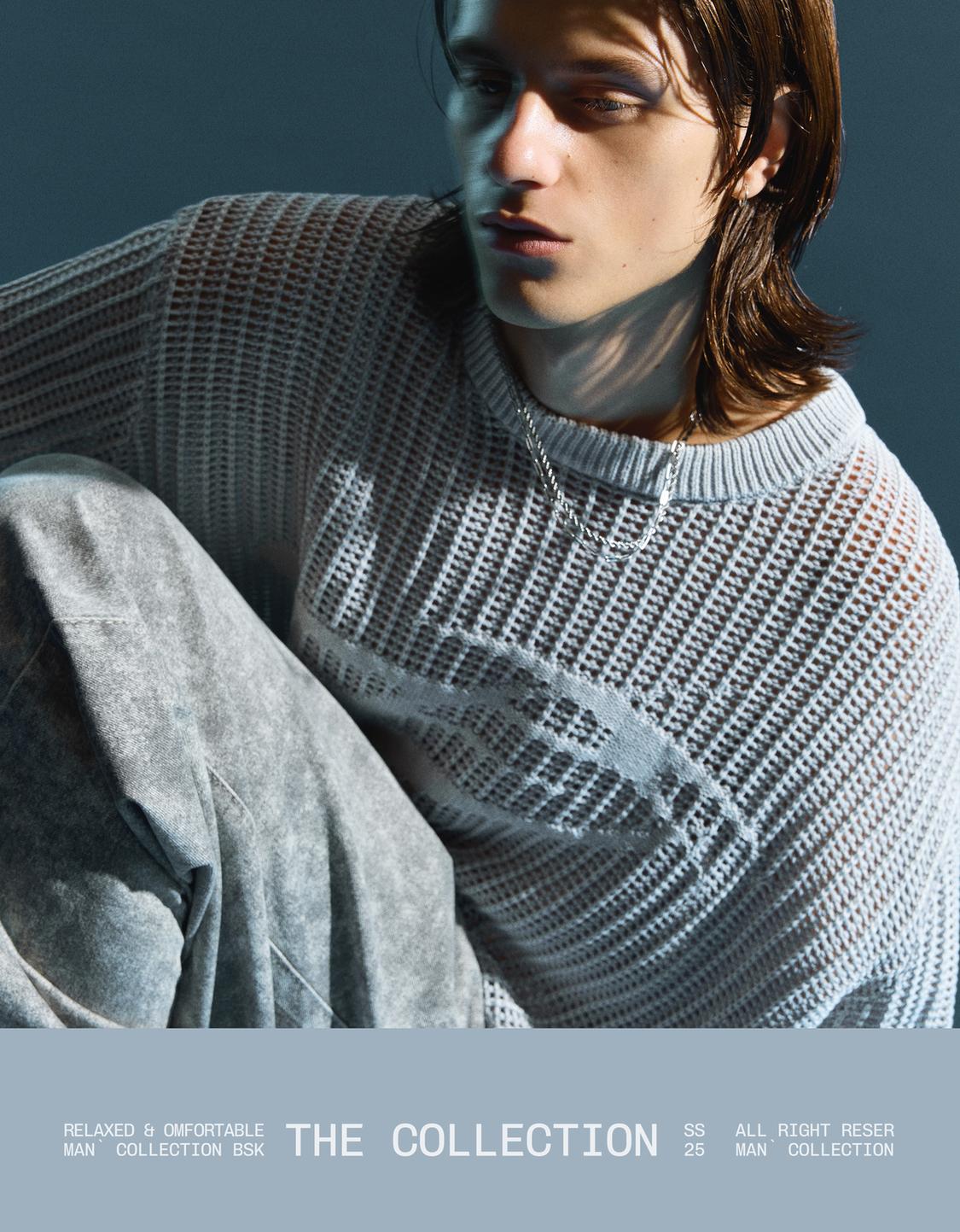Faded-effect mesh sweater