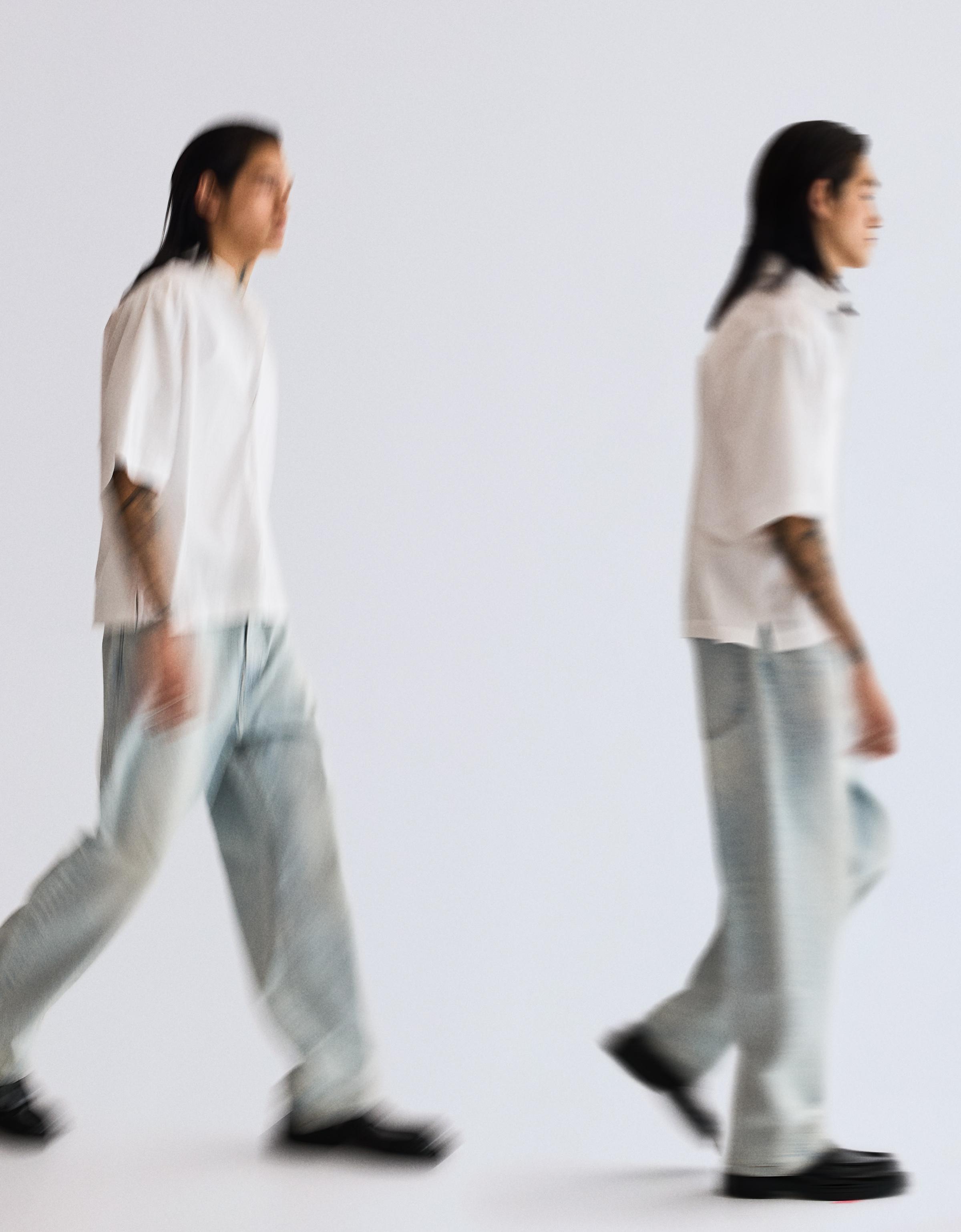 Tapered loose fit jeans — Light blue