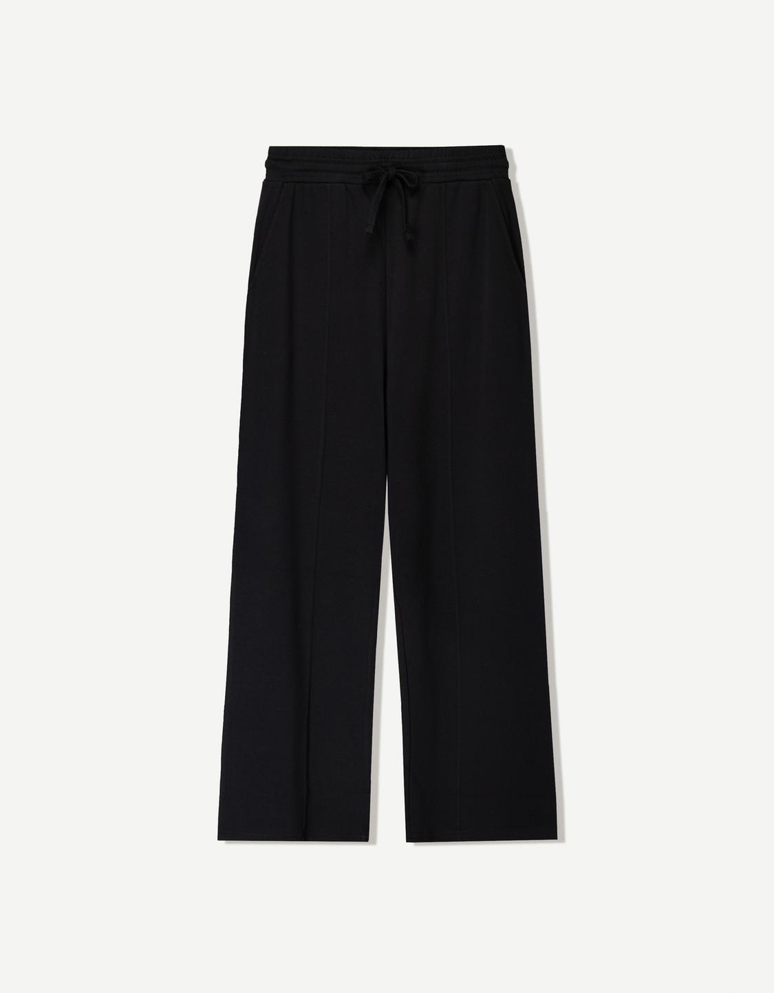 Wide-leg trousers