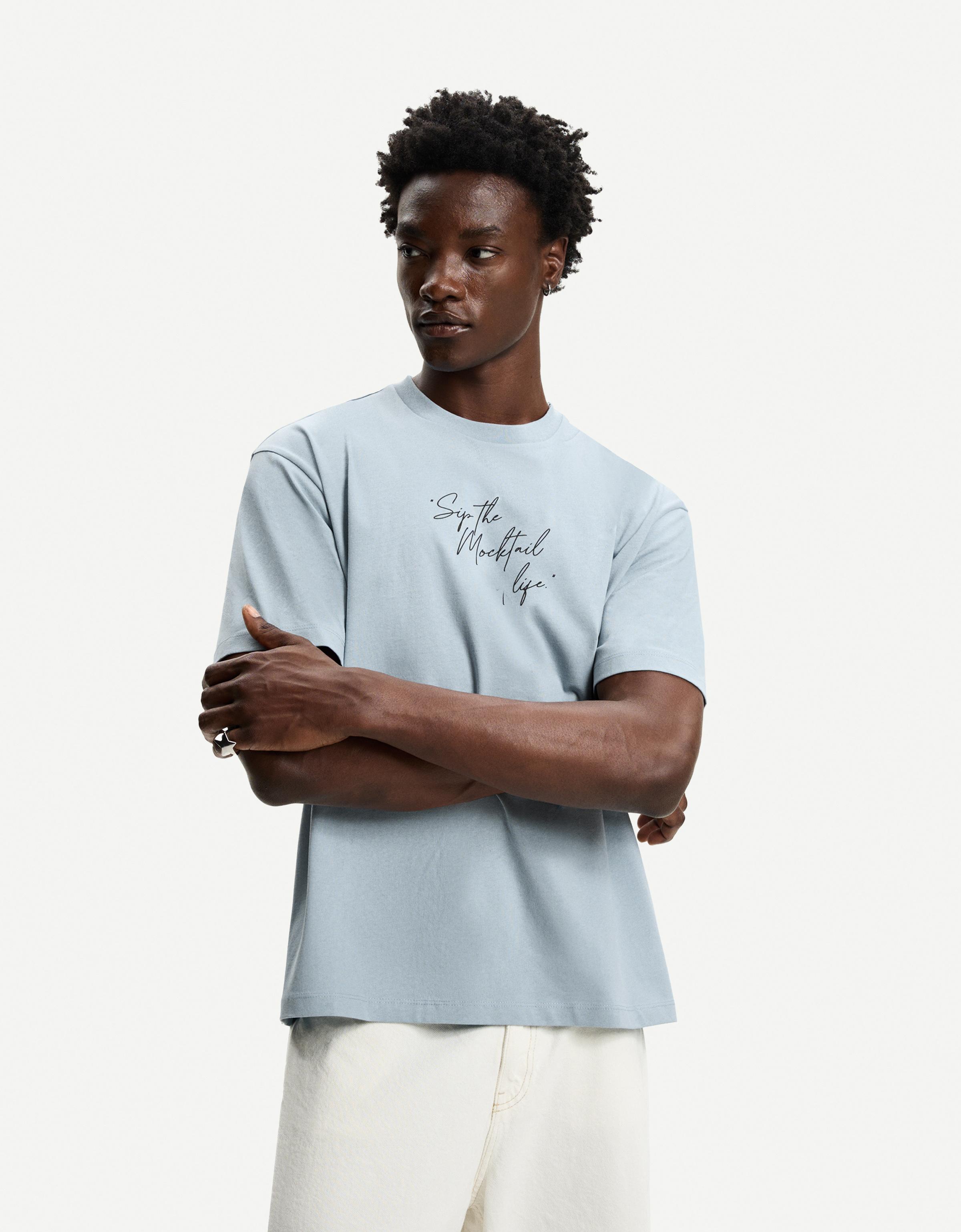 Bershka T-Shirt Mit Print Und Kurzen Ärmeln Herren L Blau