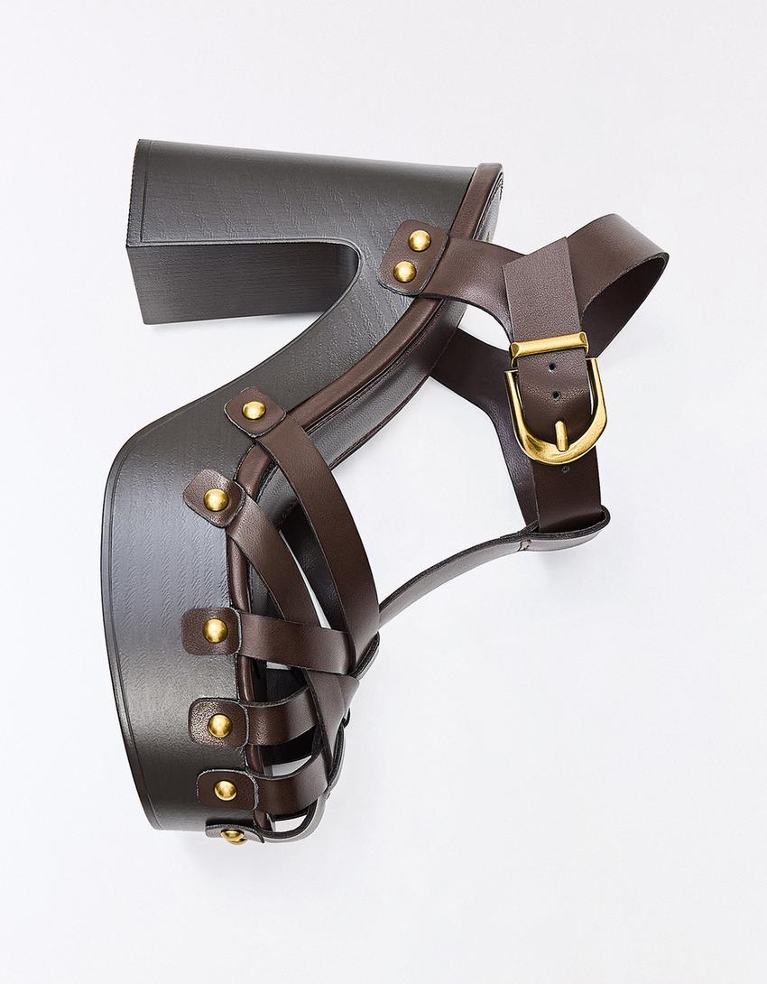 Cage heeled sandals-Brown