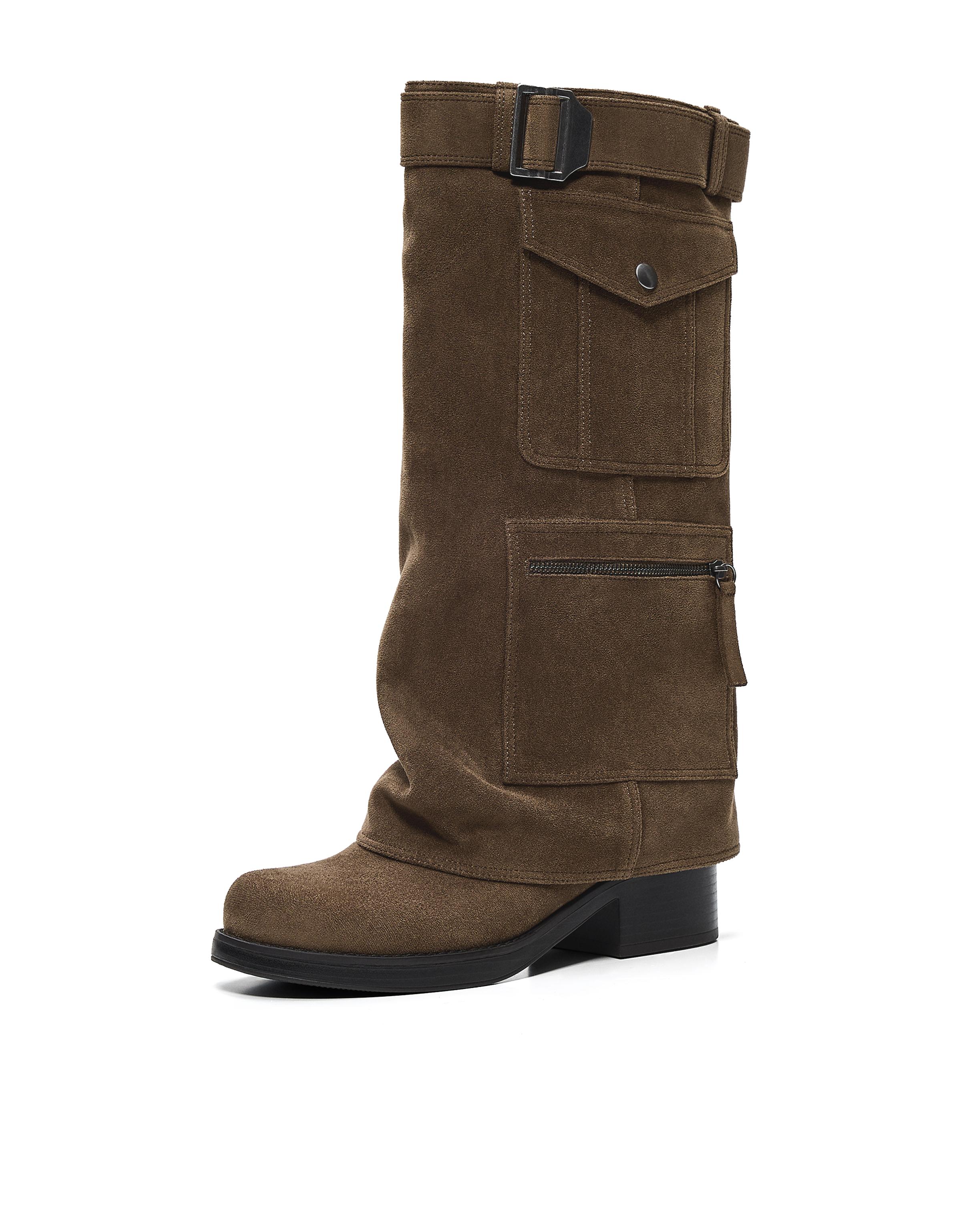 Flat boot with trouser pockets — Brown