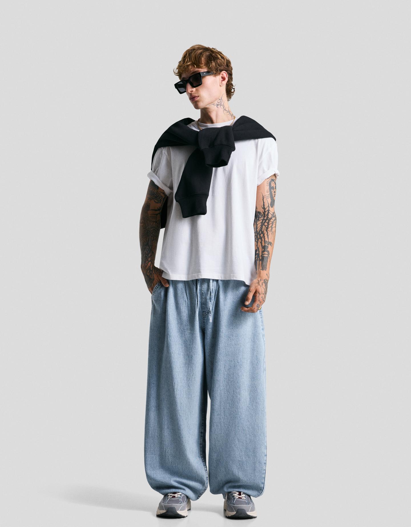 Bershka jeansy jogger jasnoniebieski
