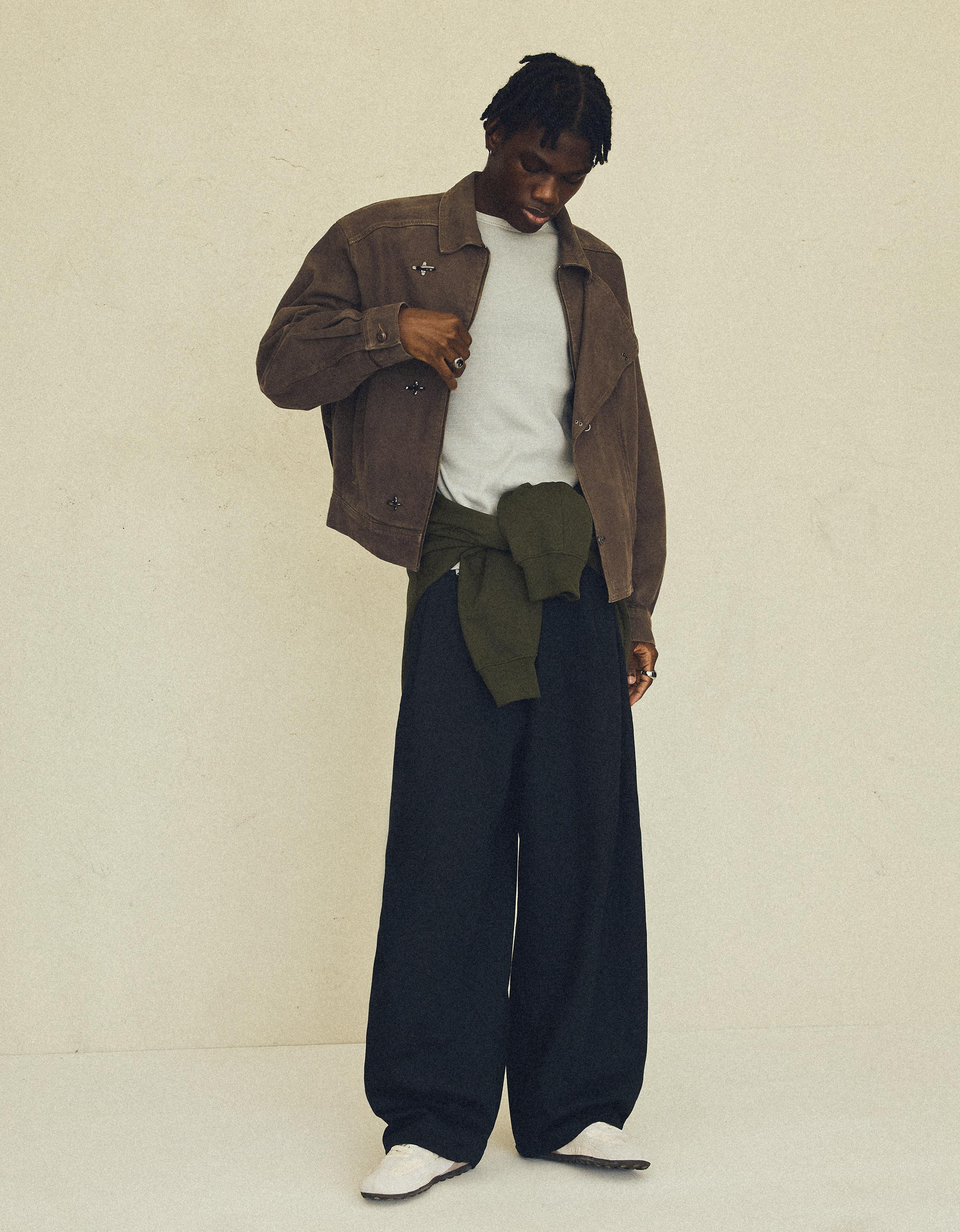 Denim jacket with clasp — Brown