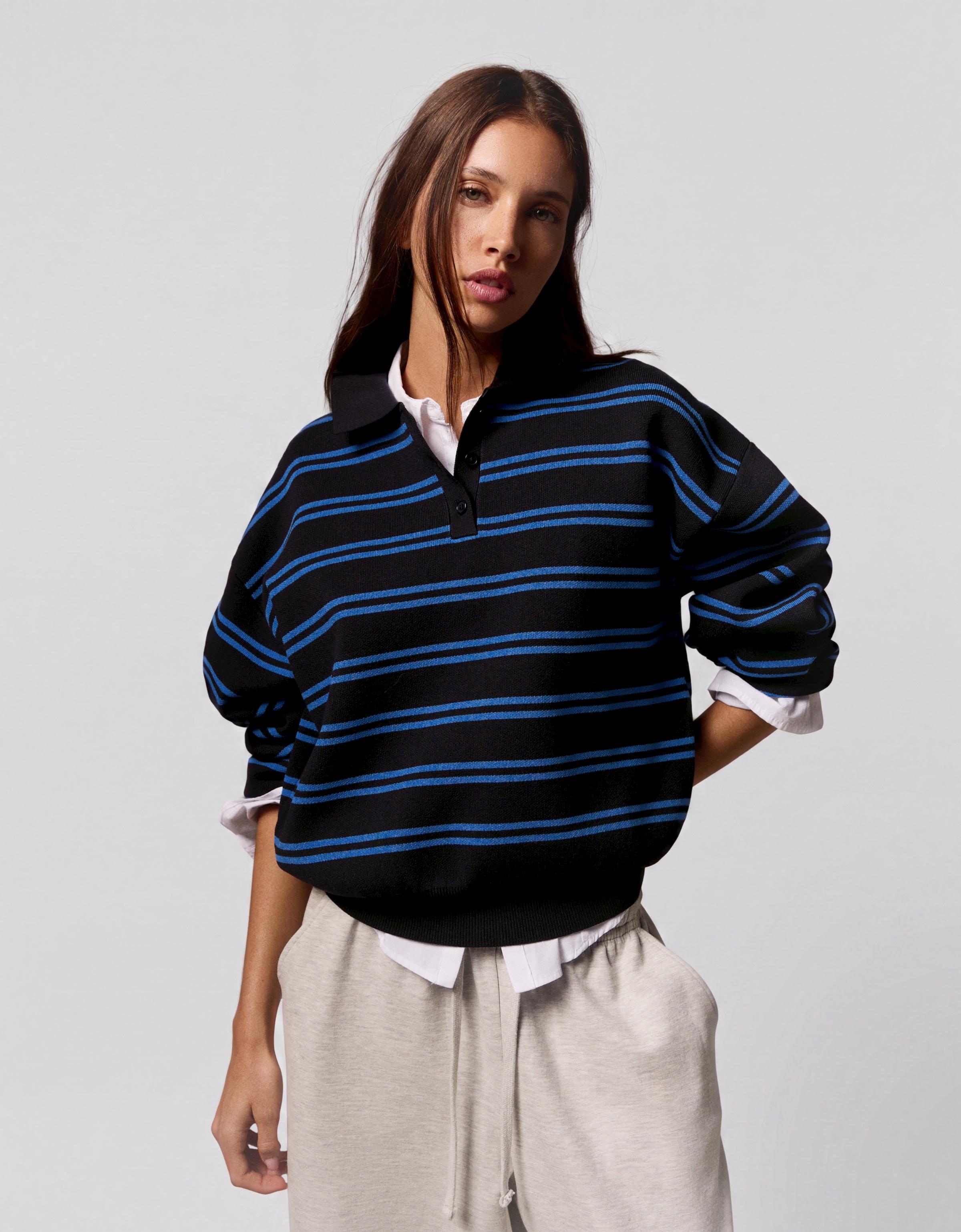 Oversize polo collar jumper — Navy