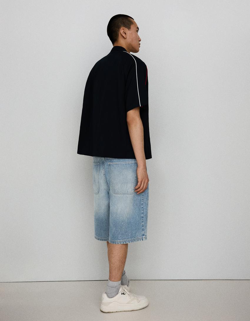 Barrel Bermuda shorts with crossover detail-Light blue