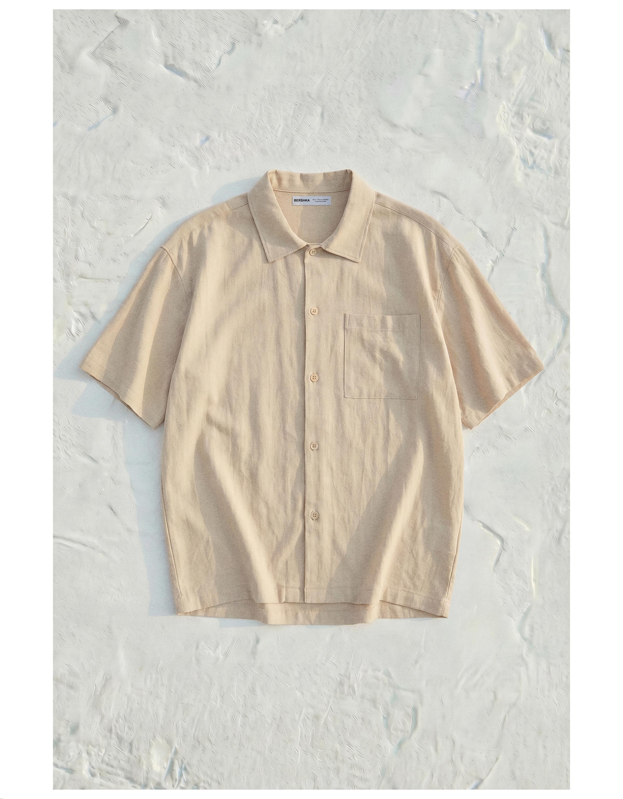 Pleated short sleeve boxy shirt — Sand