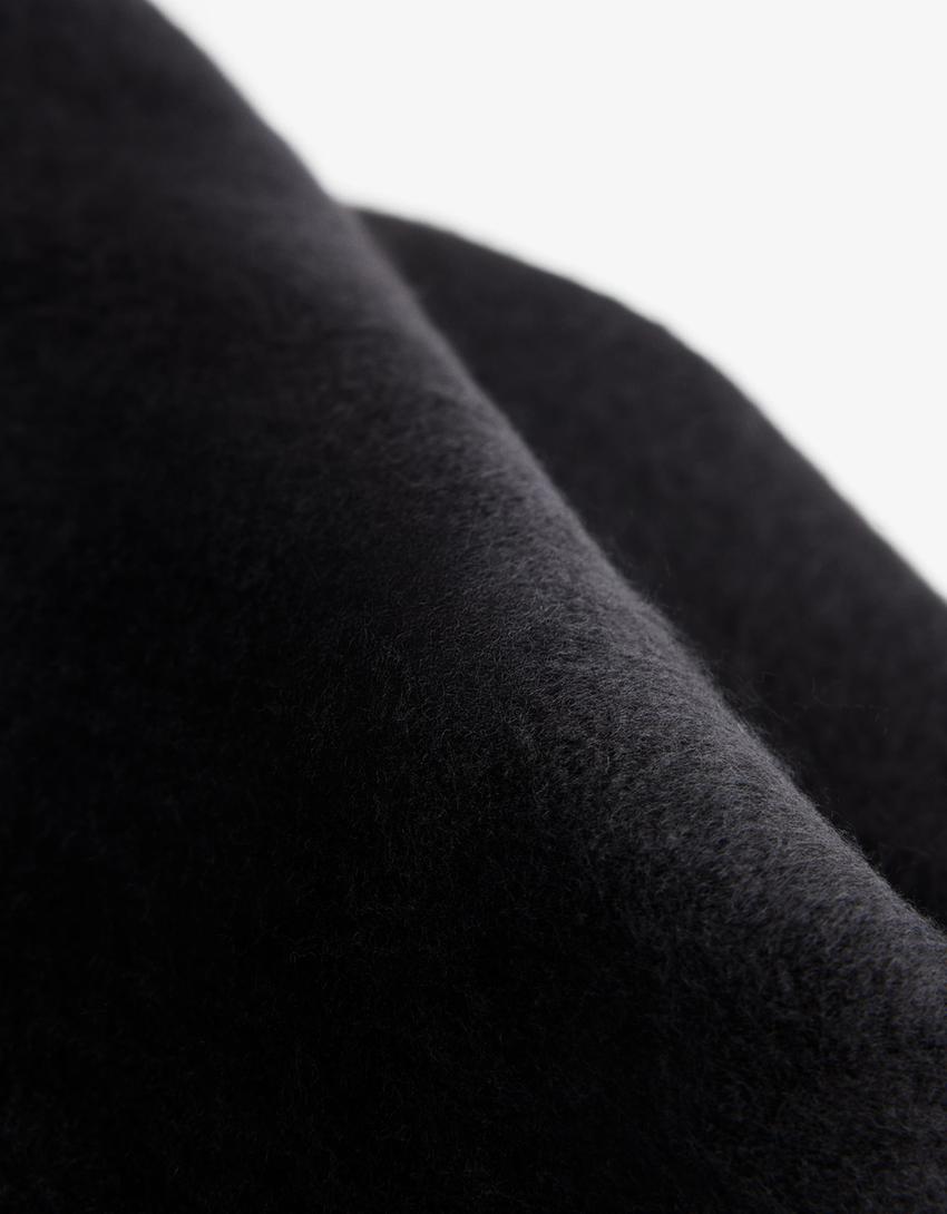 Solid-coloured scarf-Black
