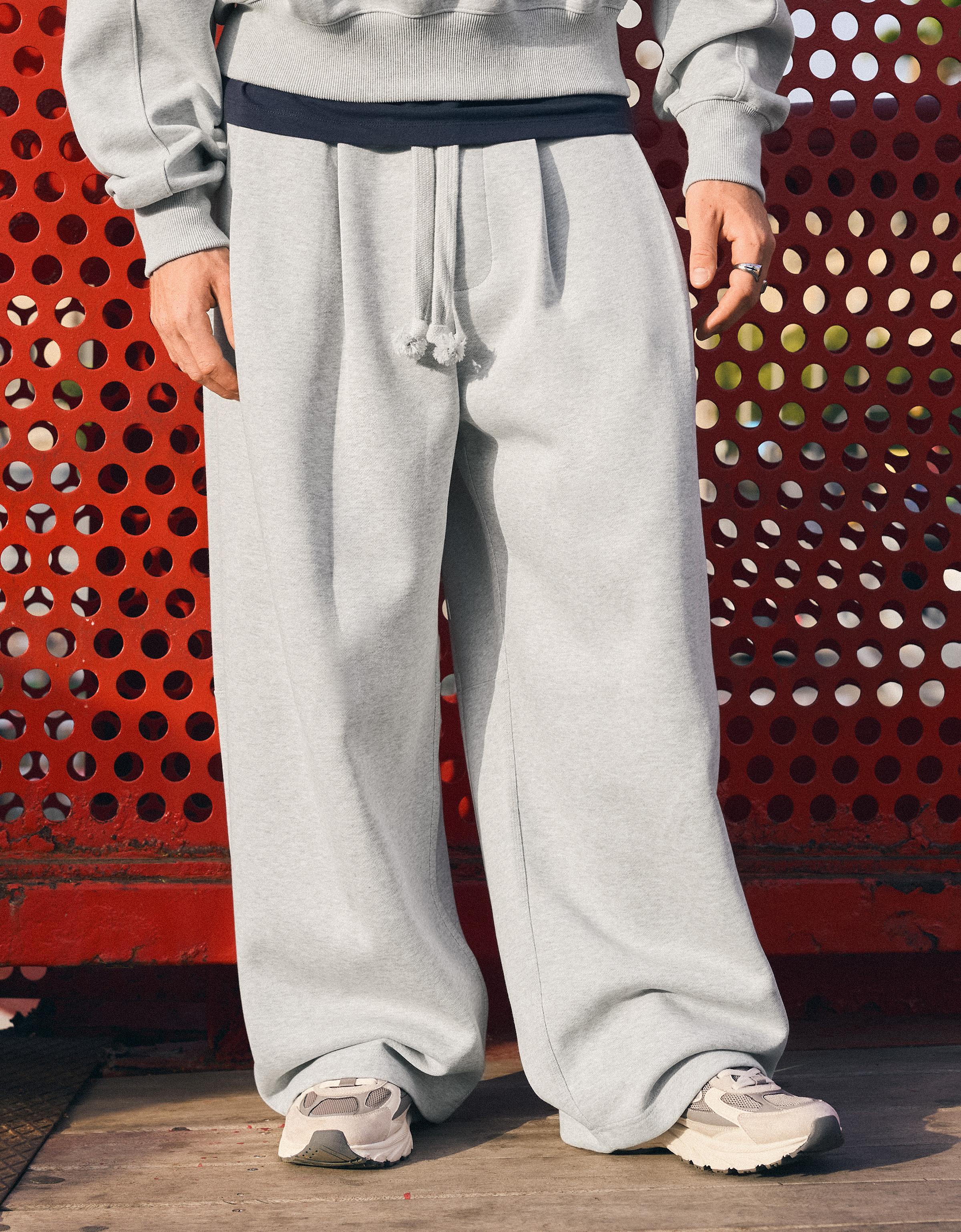Super baggy pleated trousers — Grey
