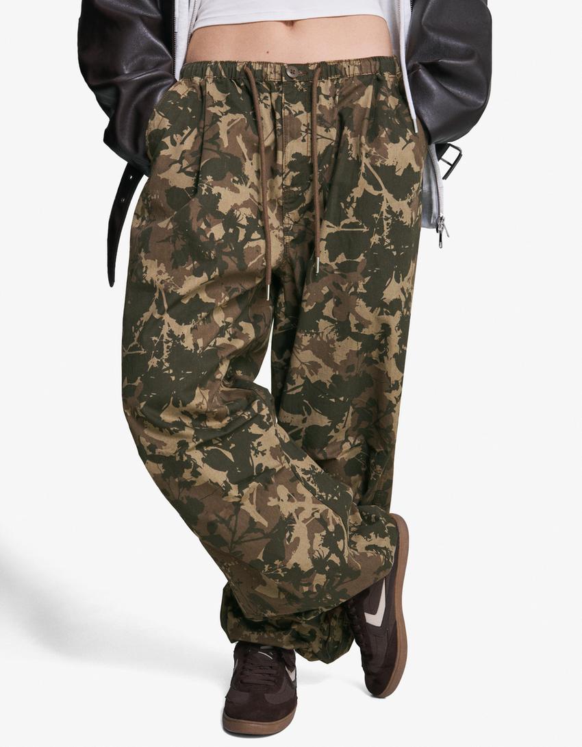 Printed parachute cargo trousers-Sand-2