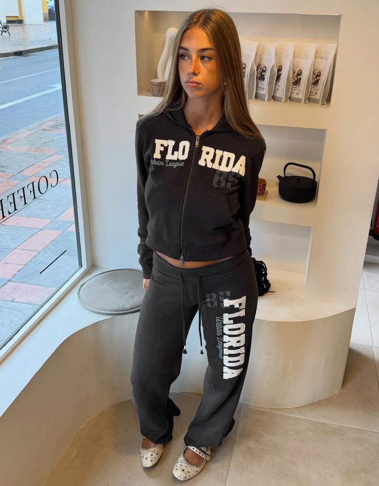 Printed fleece straight trousers — Grey