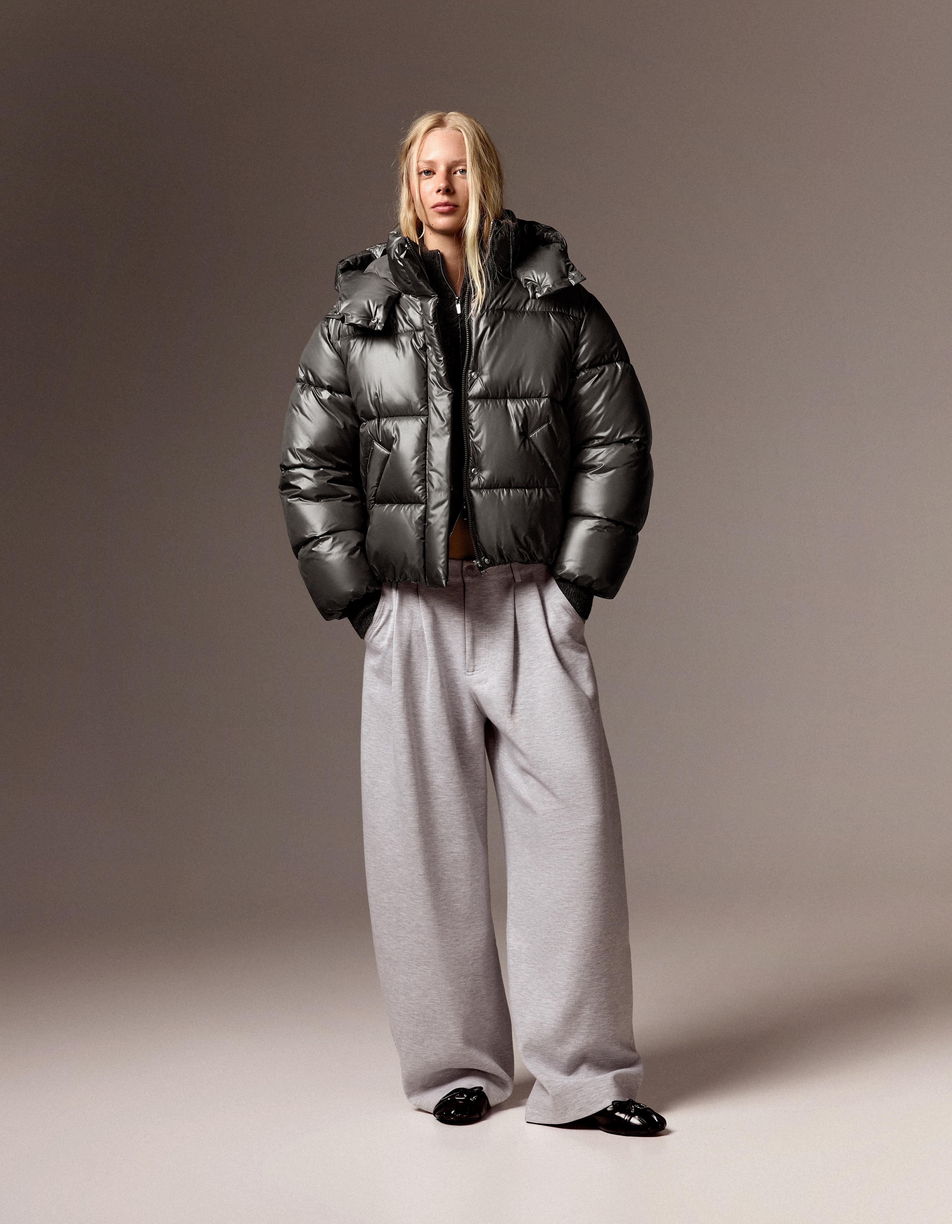Oversize hooded puffer jacket — Sand