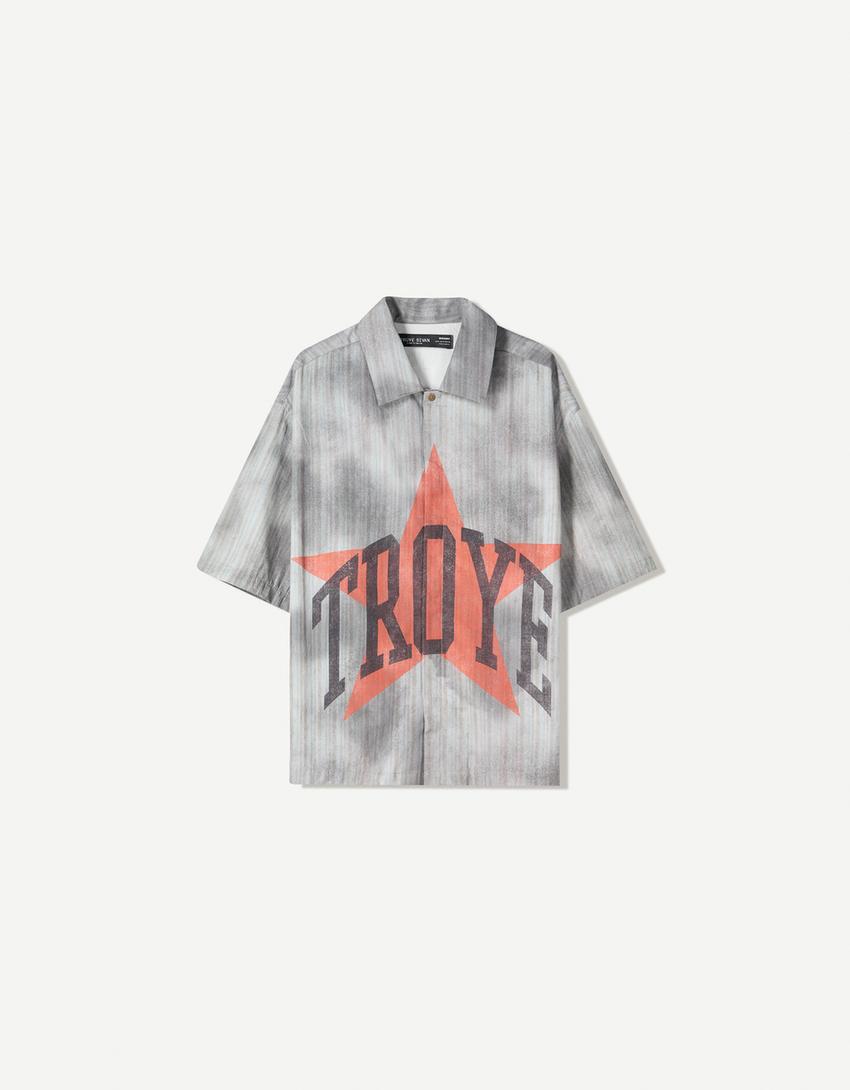 Lühikeste varrukatega särk Troye Sivan, boxy fit-Hall-4
