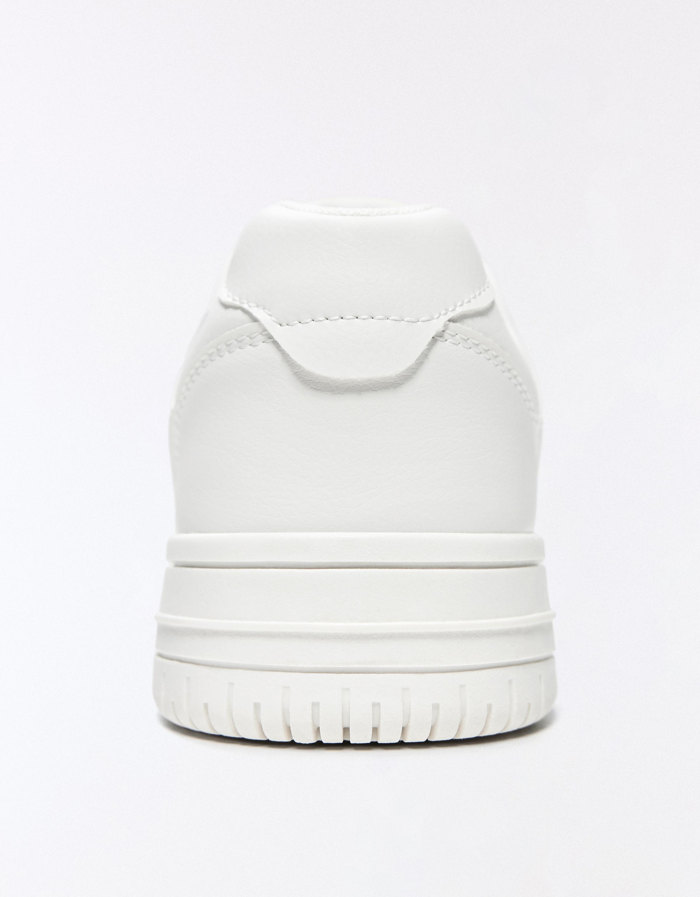 Basic trainers — WHITE