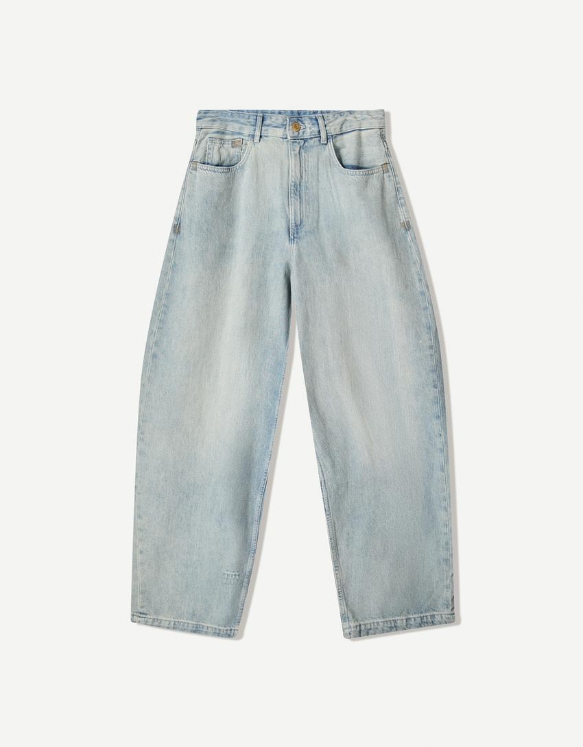 Barrel jeans