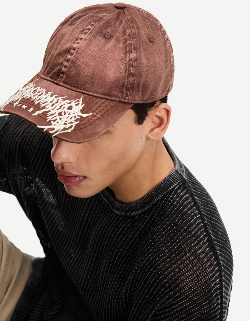 Embroidered cap