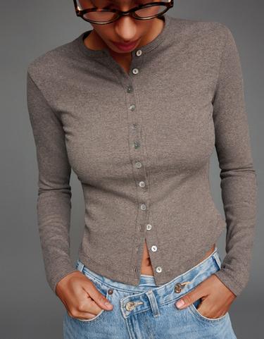 Buttoned cardigan