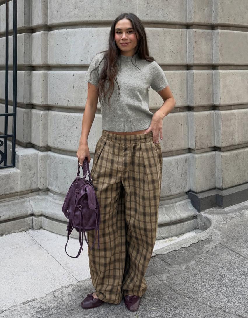 Pullover mit kurzen Ärmeln und Rundausschnitt-Grau