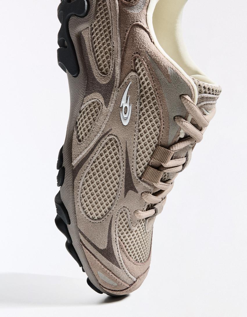 Deportivo OUT OF CORE-Arena