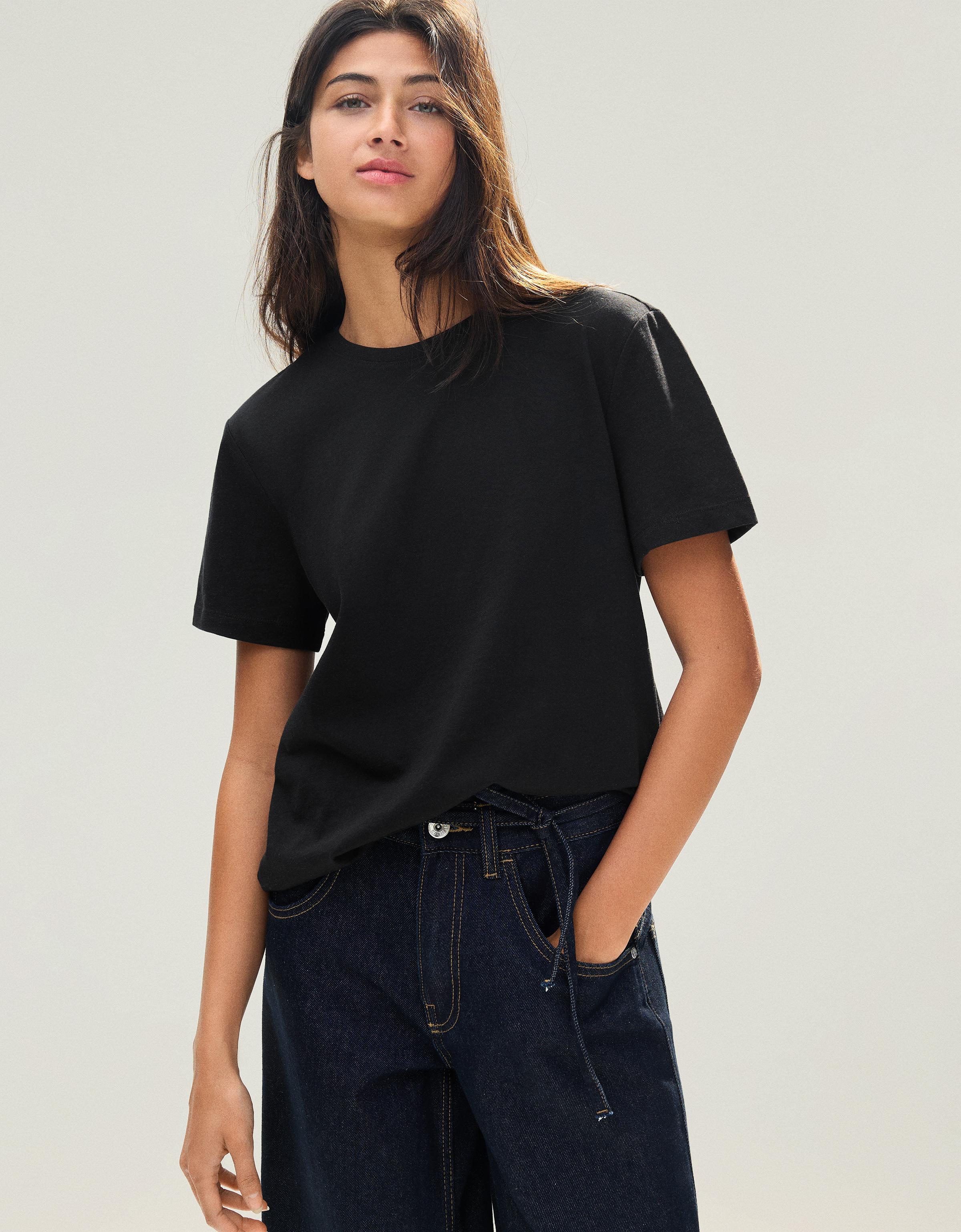 Bershka Basic-T-Shirt Mit Kurzen Ärmeln Damen L Schwarz
