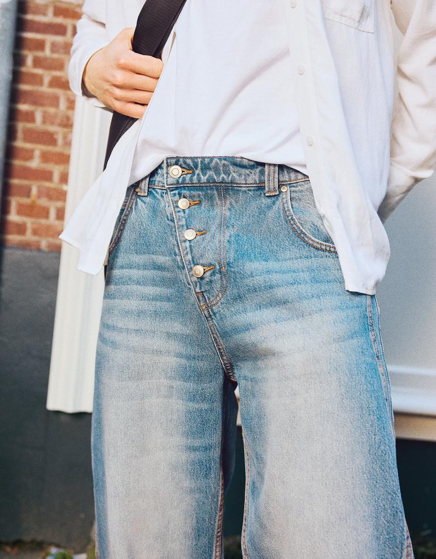 Jeans barrel fit à boutons croisés-Bleu lavé