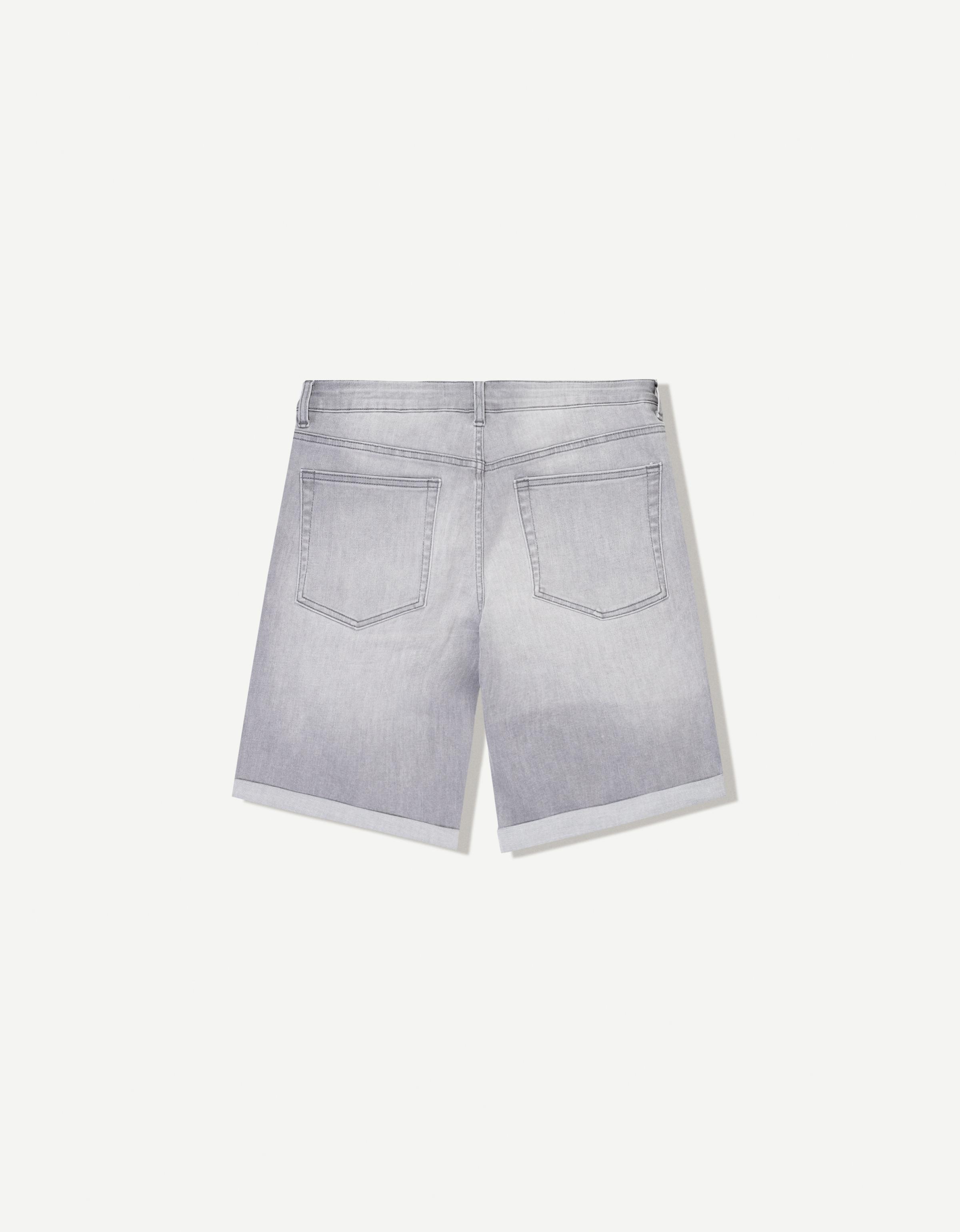 Denim Bermuda shorts with turn-up hems - Men | Bershka