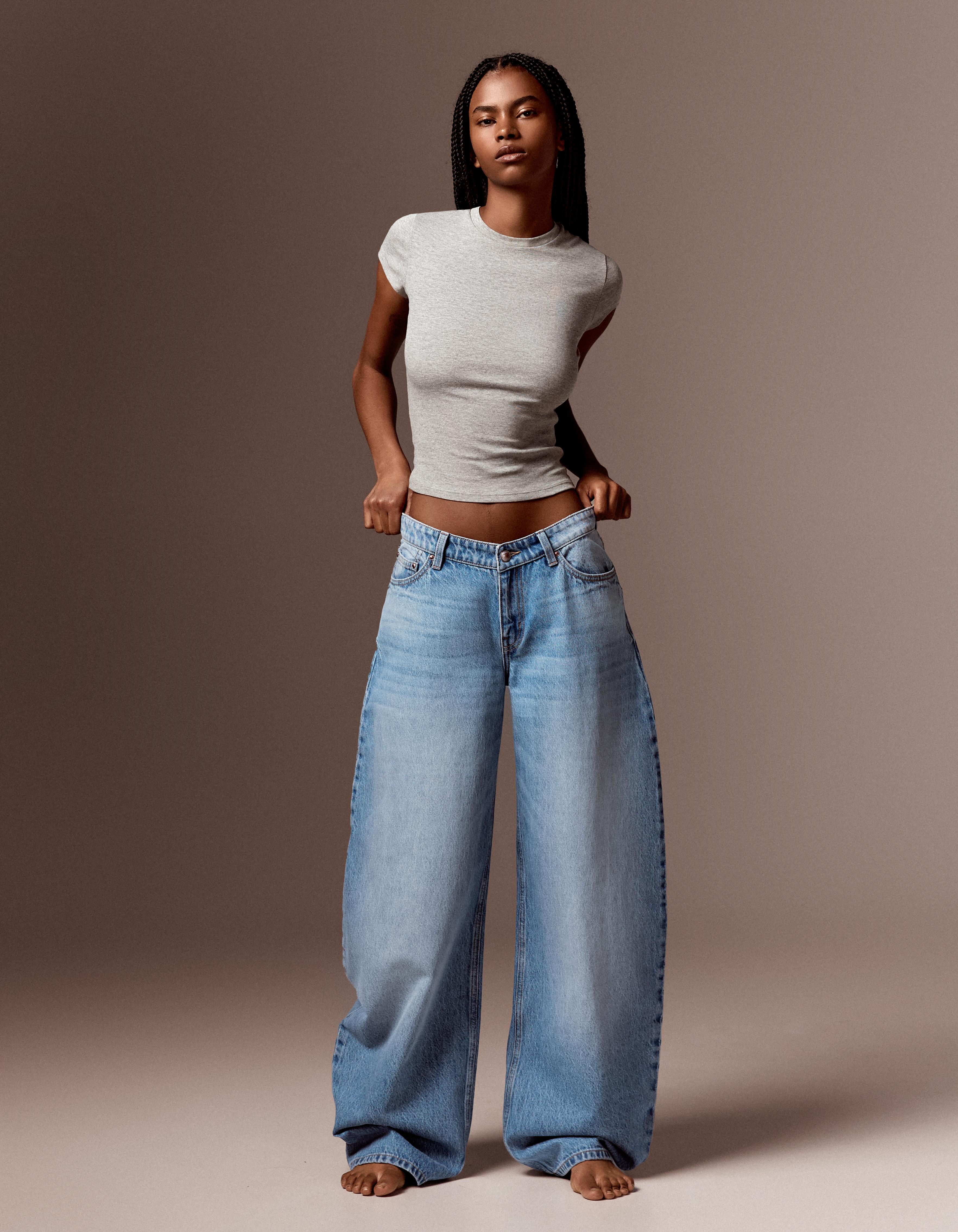 High-waist barrel jeans — Light blue