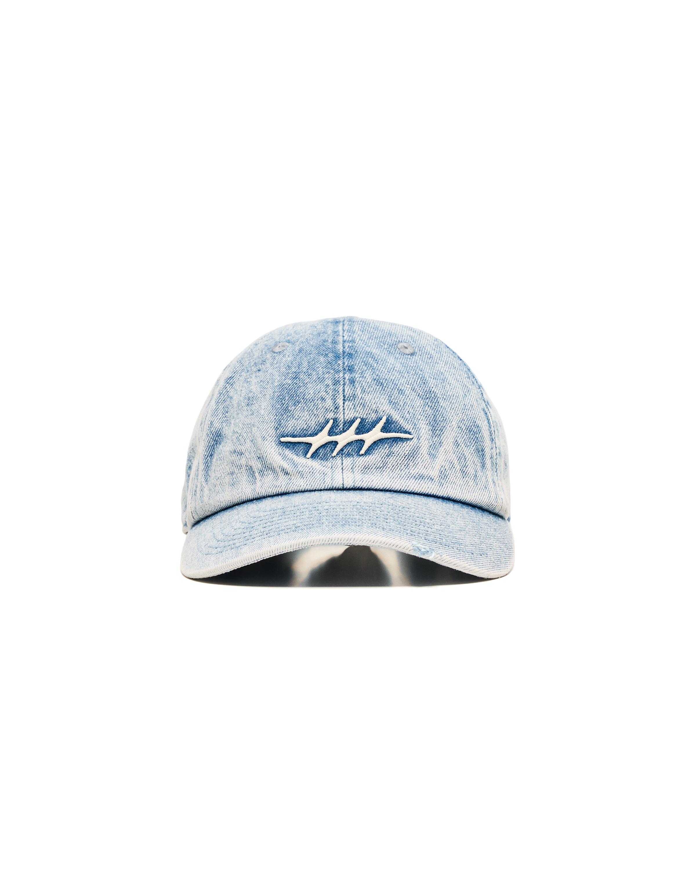 Denim star embroidered cap — White
