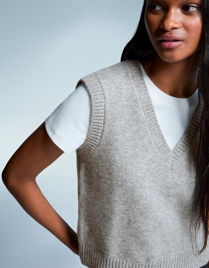 Gilet col en V toucher doux-Gris-1