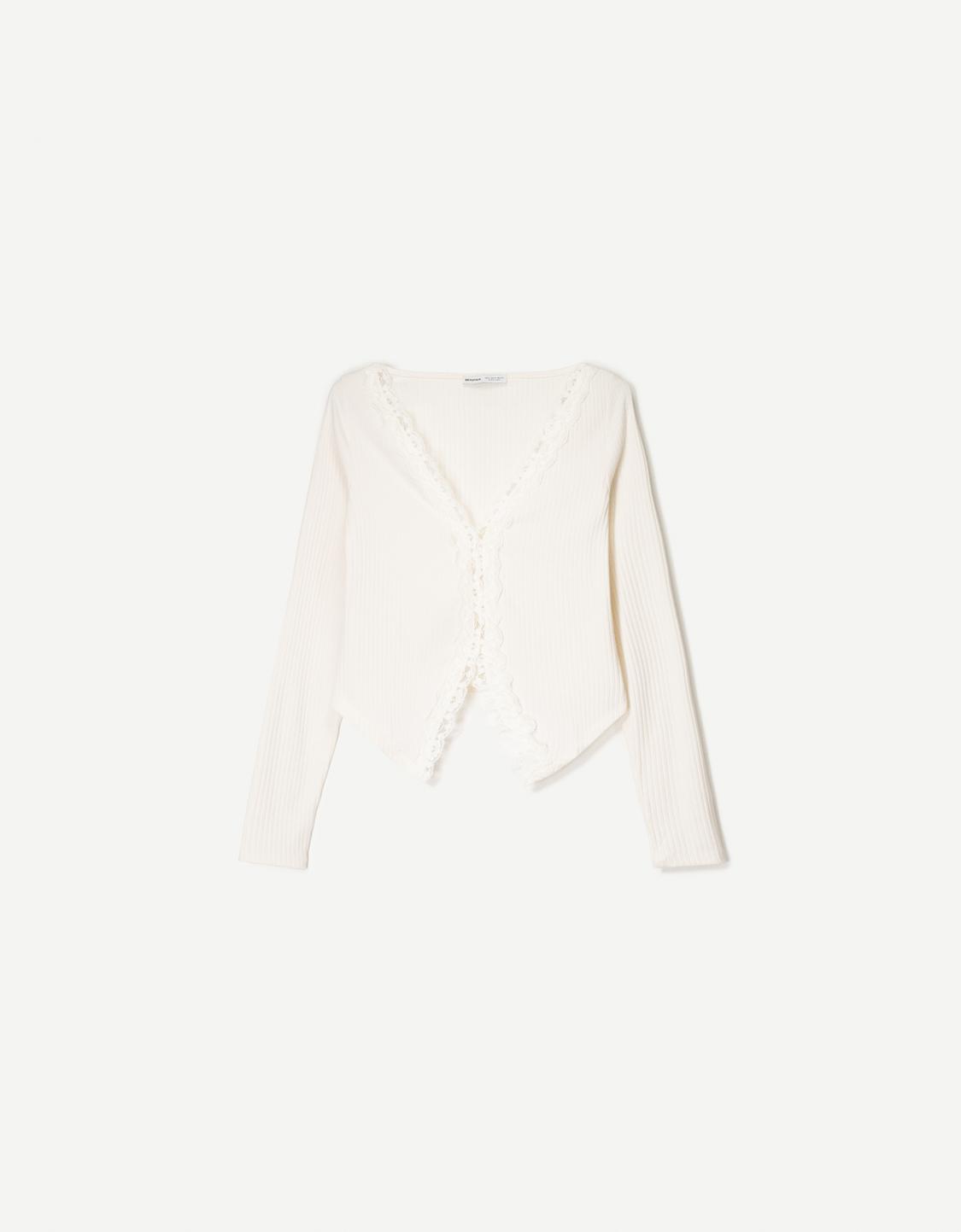 Ribbed long sleeve T-shirt with blonde lace